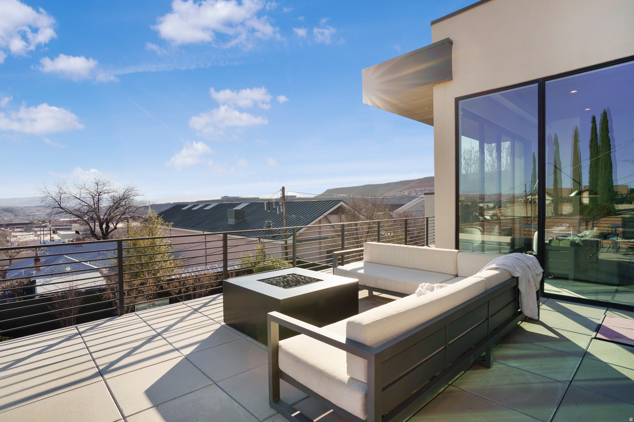 main property photo 67