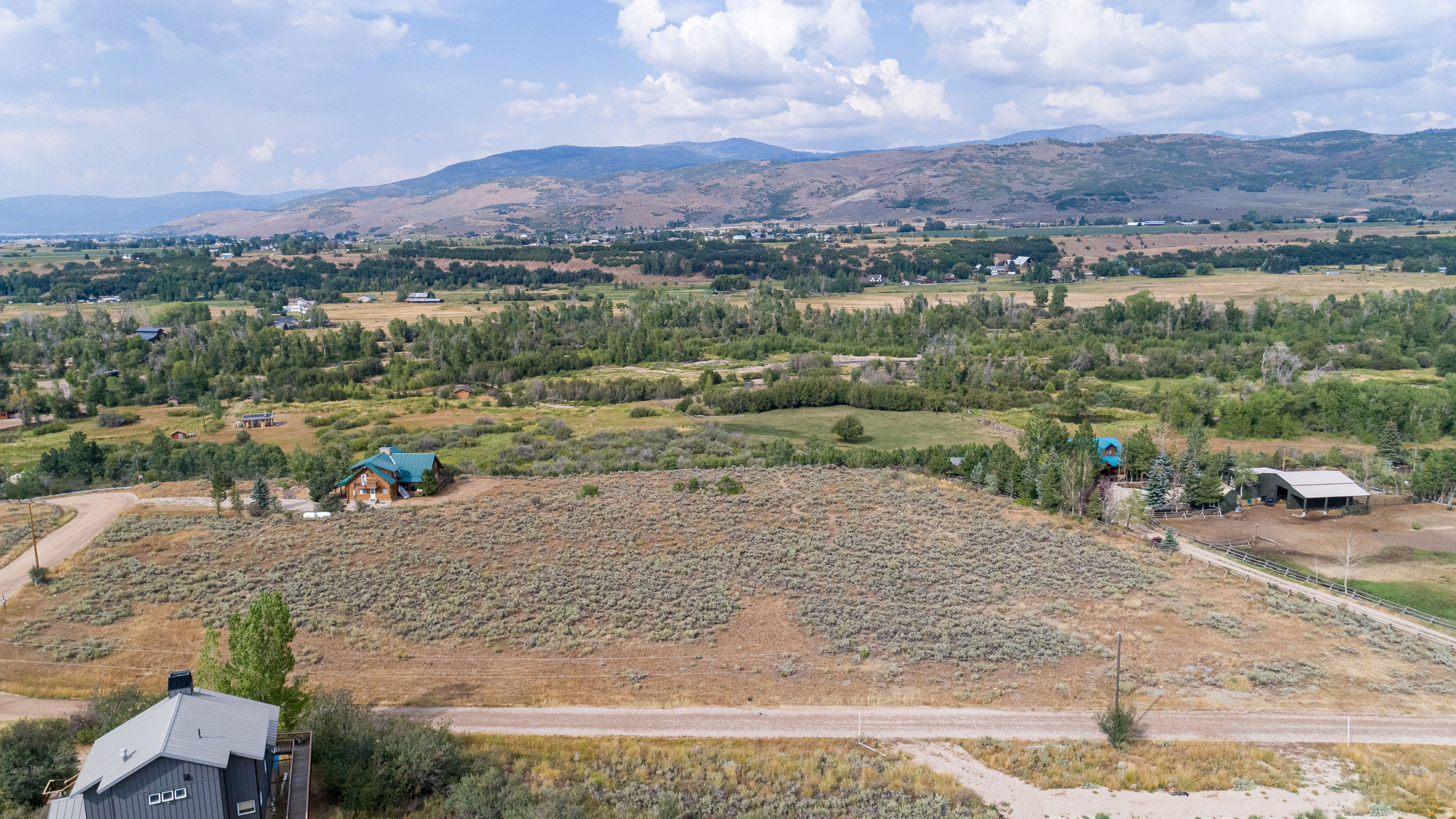 main property photo 8