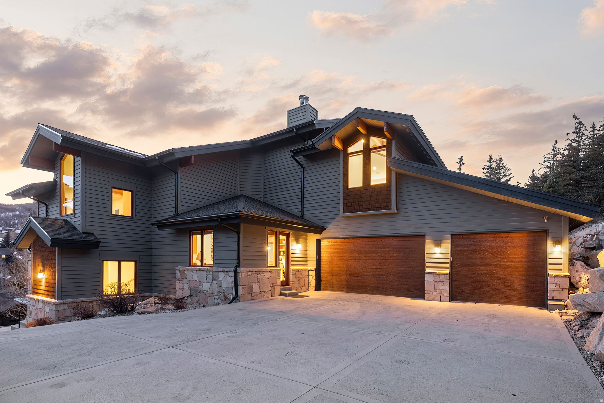 main property photo 65