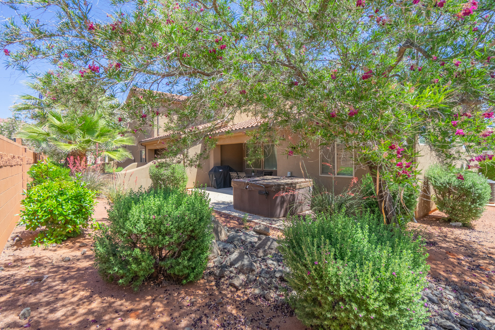 main property photo 39
