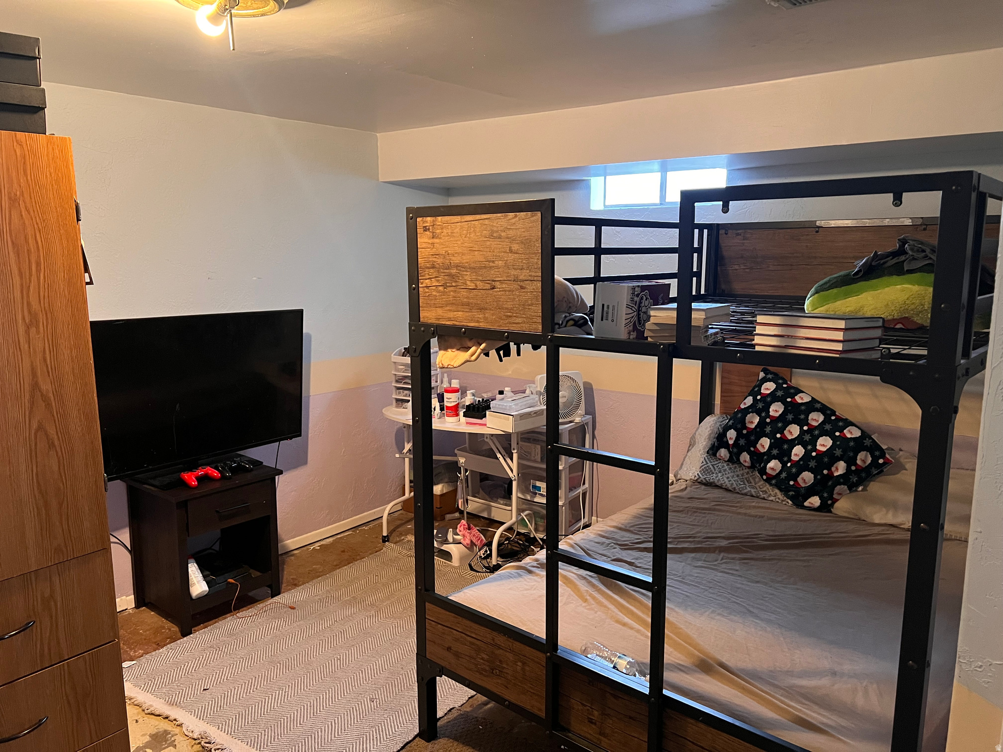 main property photo 9