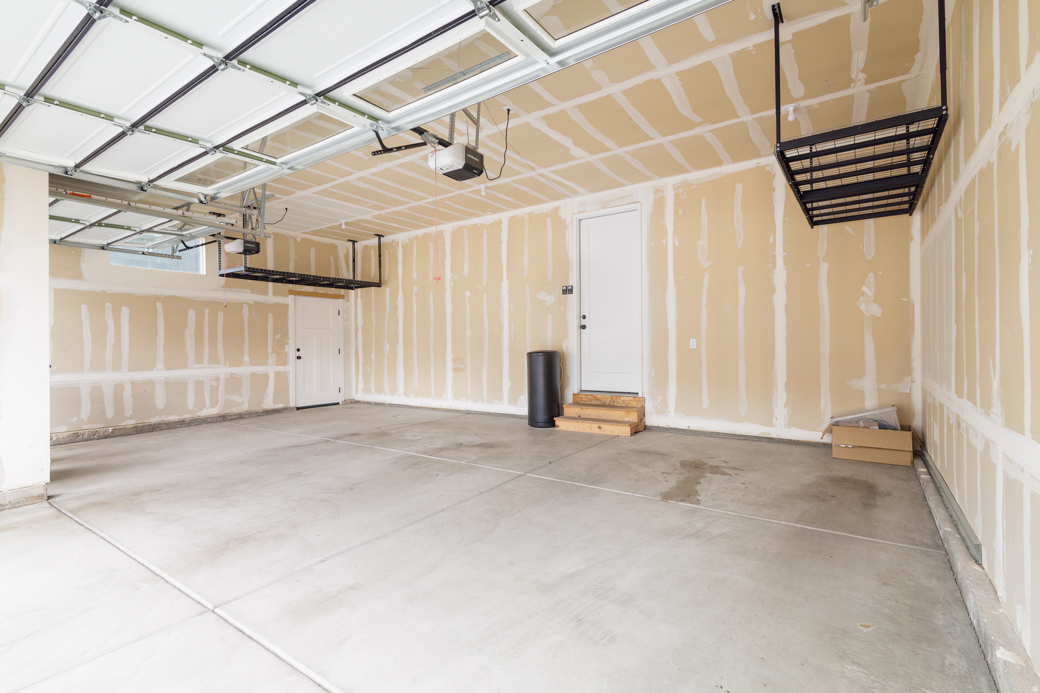 main property photo 57