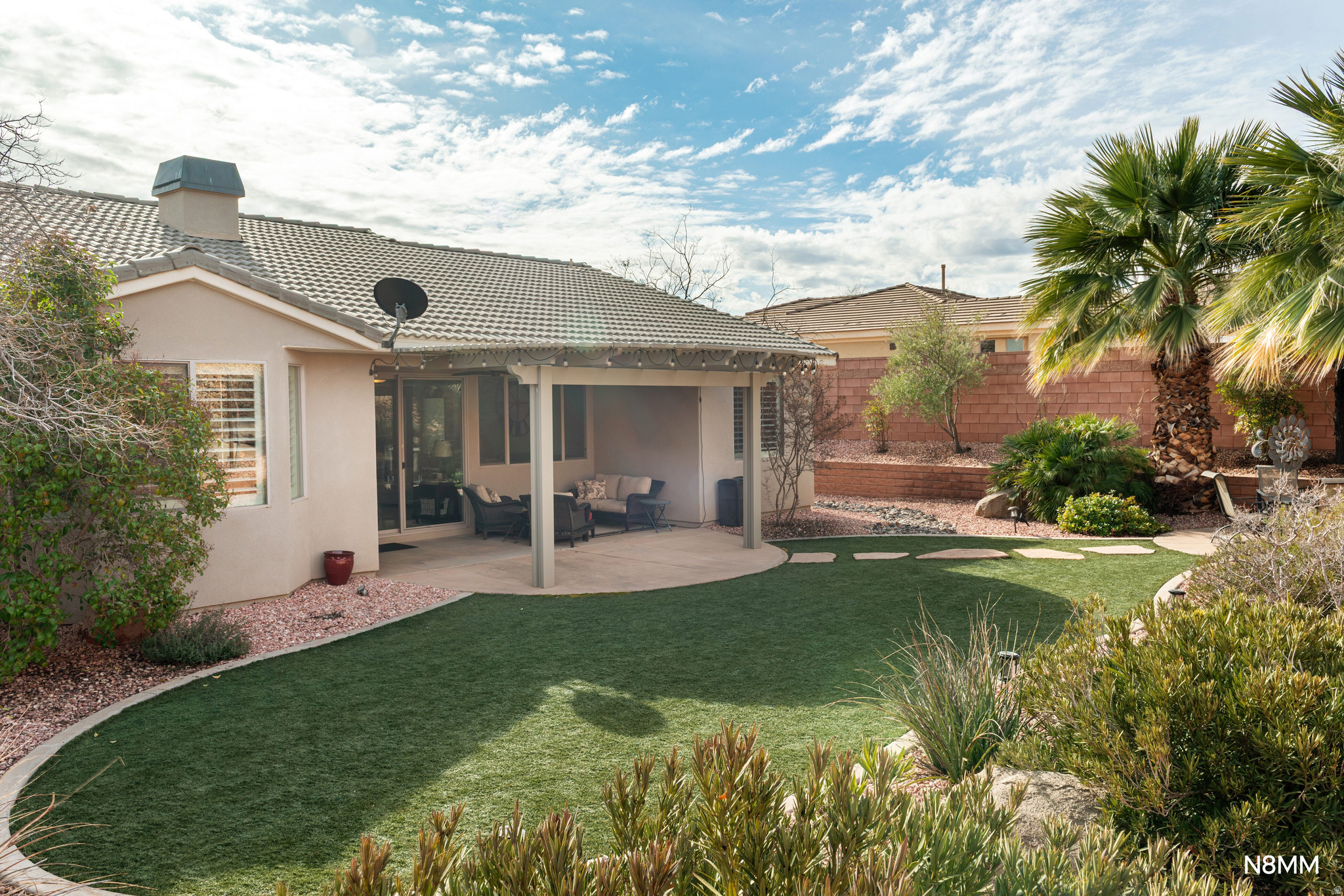 main property photo 5