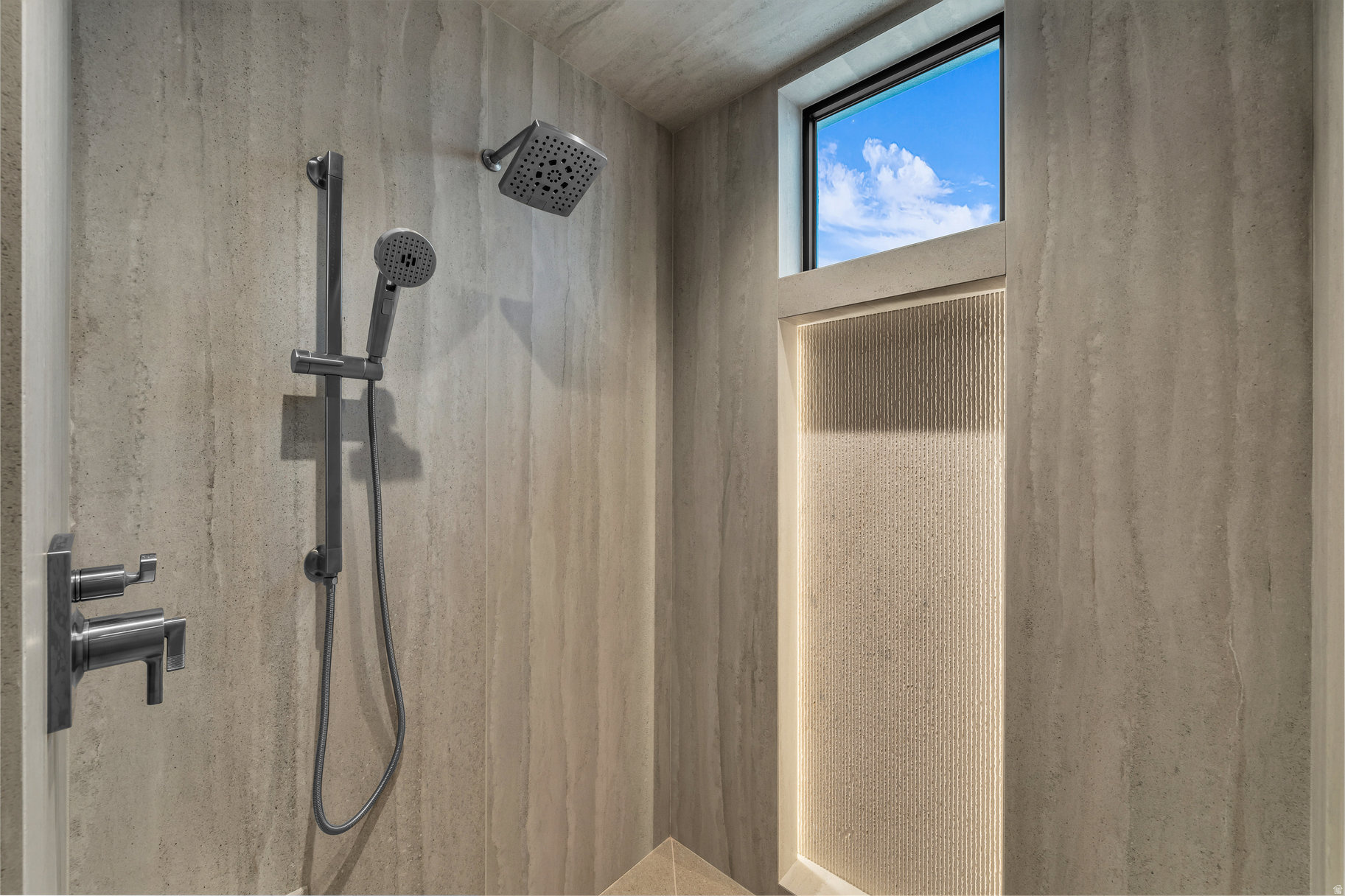 main property photo 61