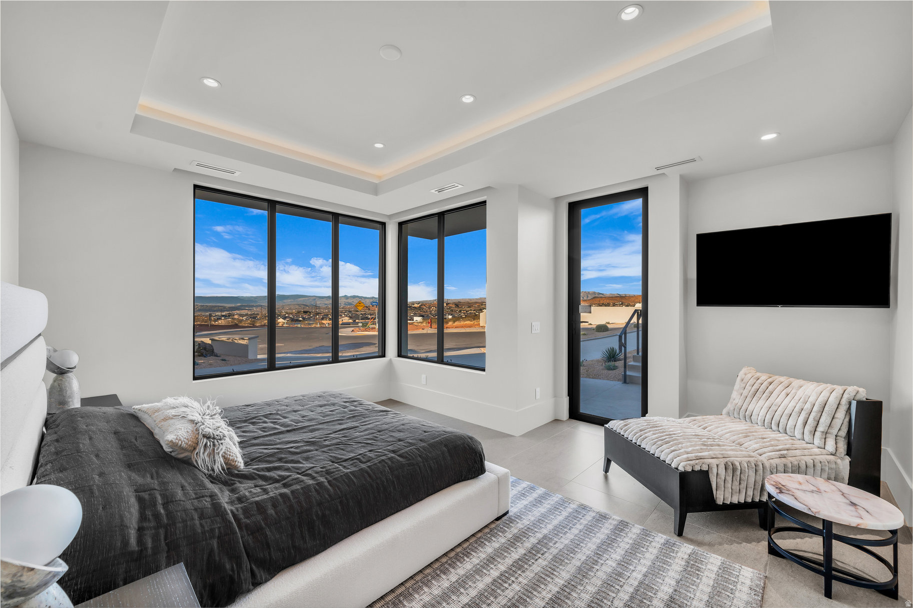 main property photo 66
