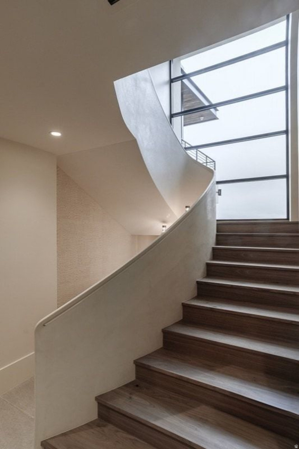 main property photo 79
