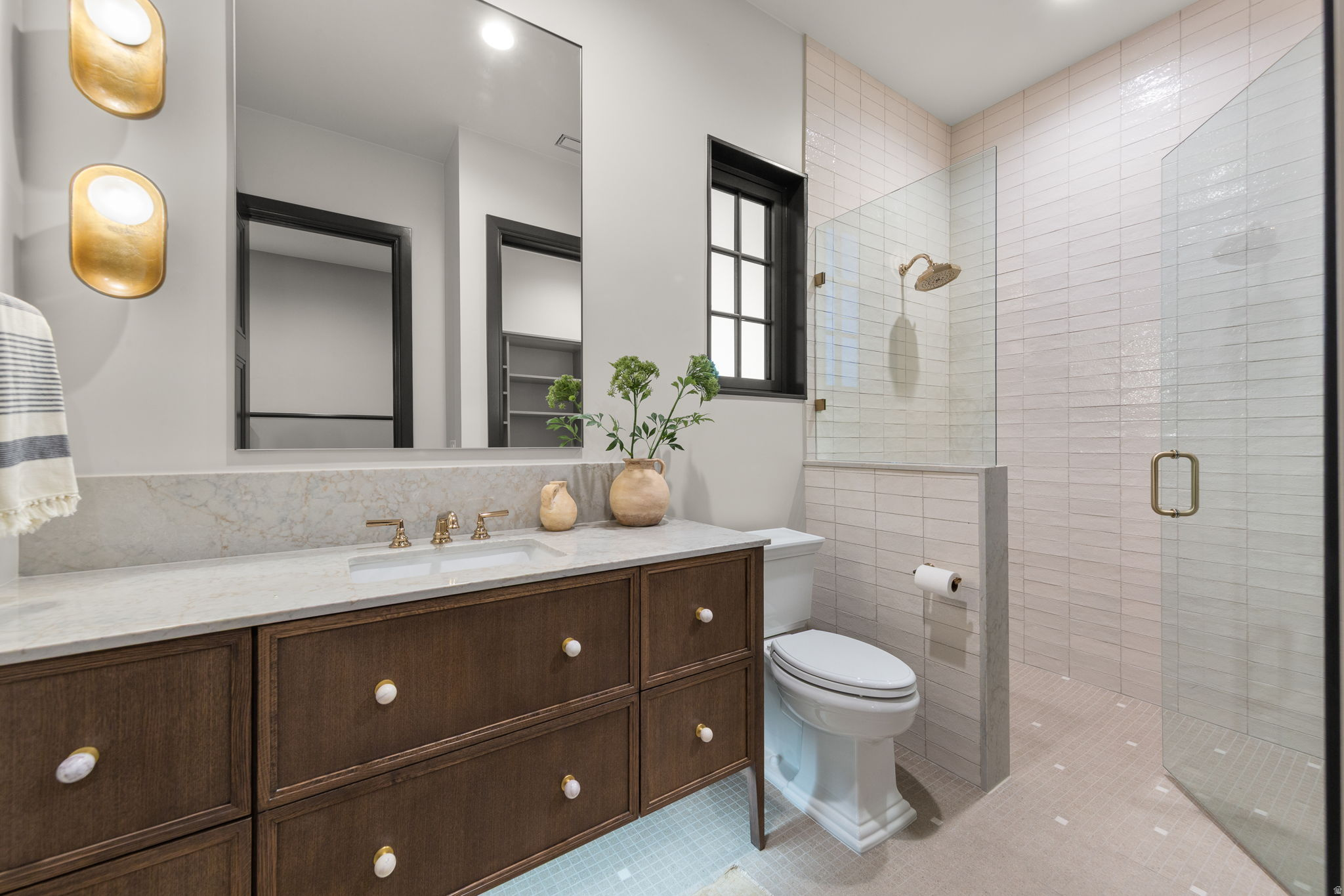 main property photo 73