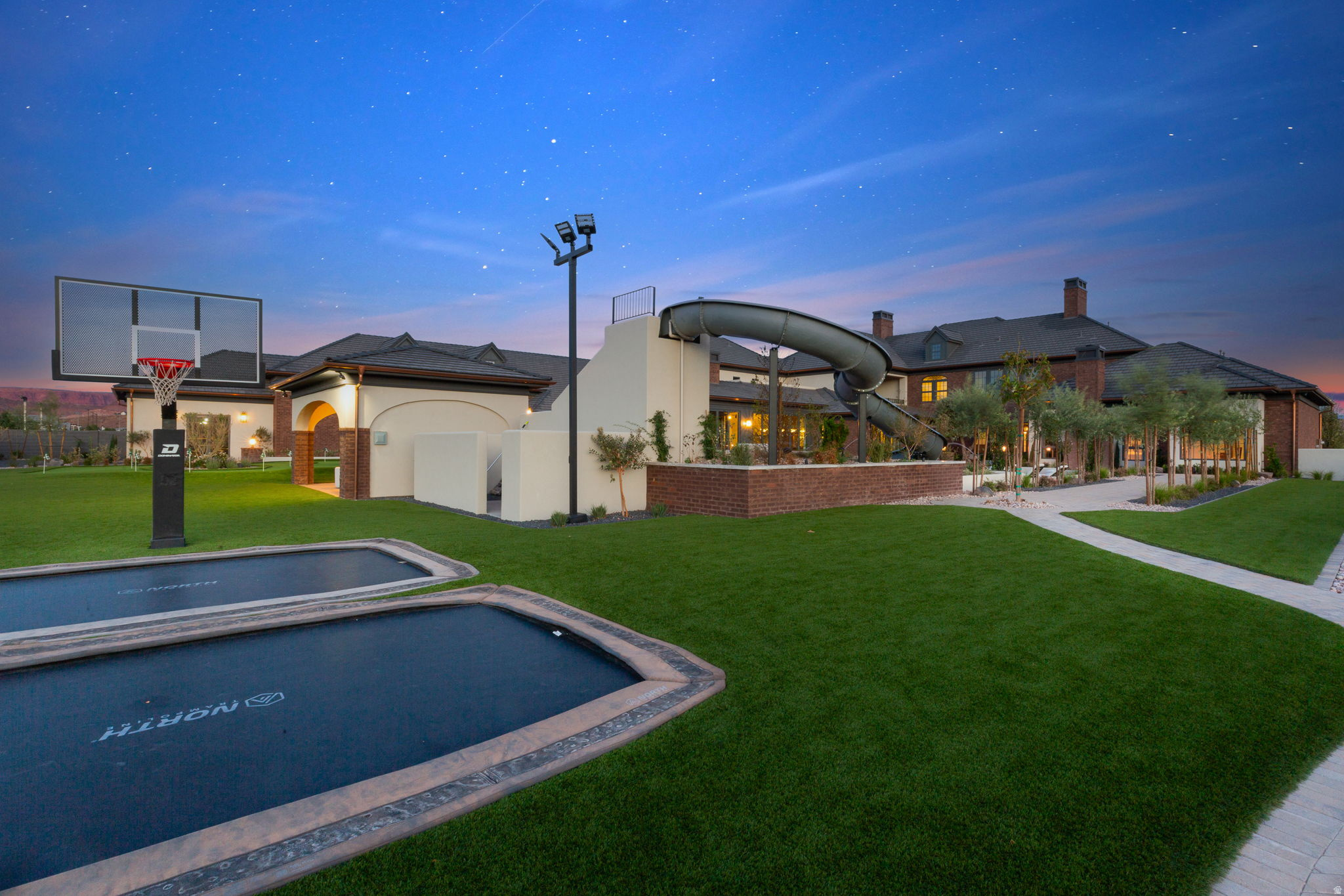 main property photo 80