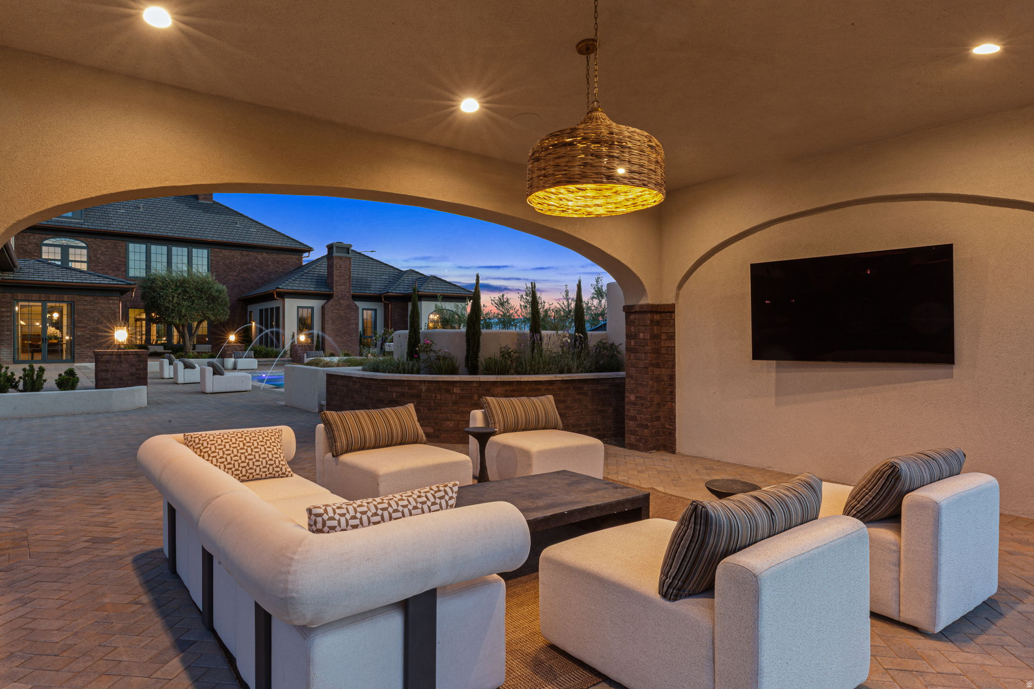 main property photo 83