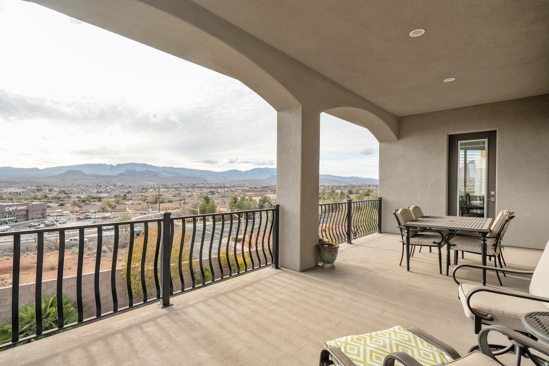 main property photo 68