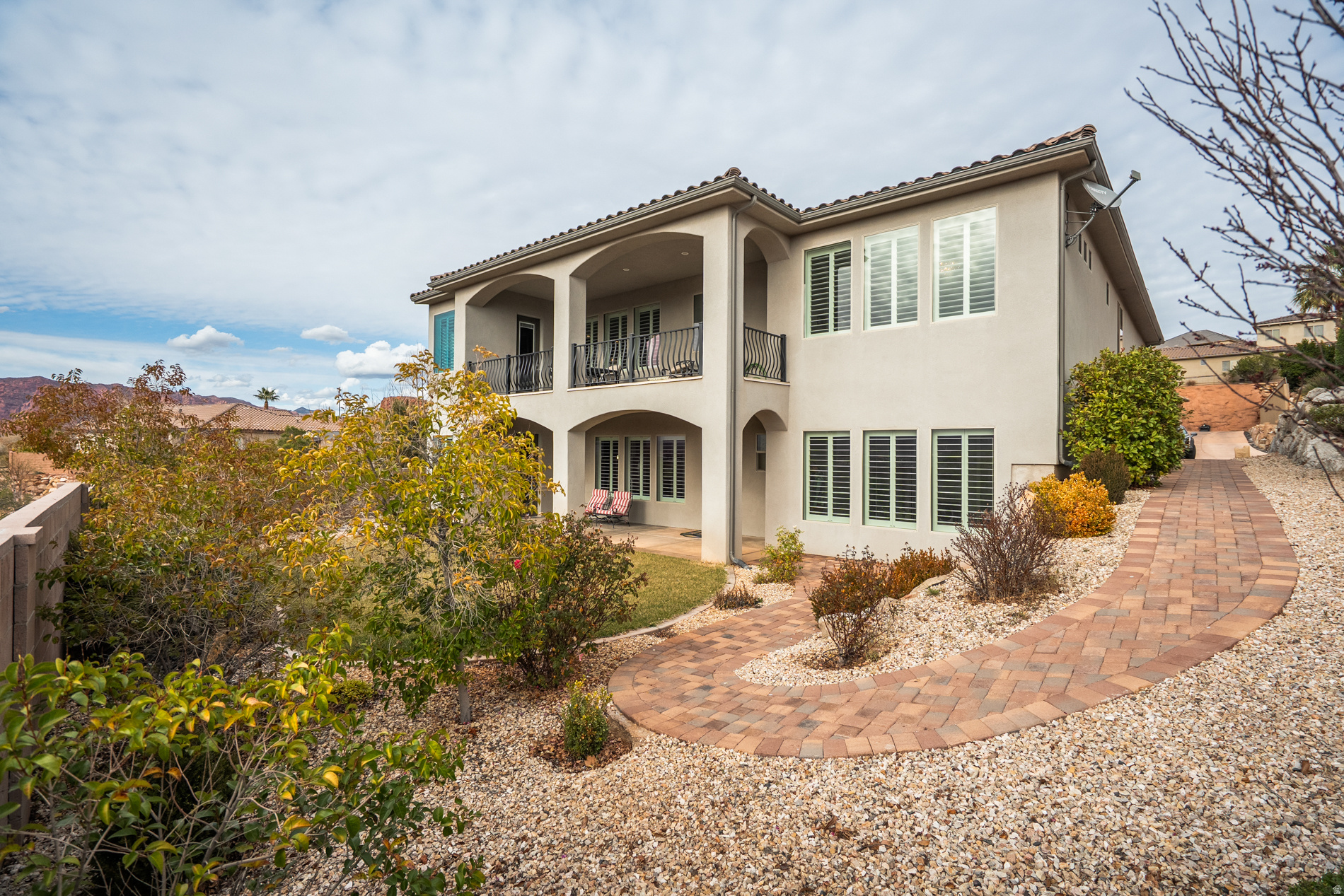 main property photo 73