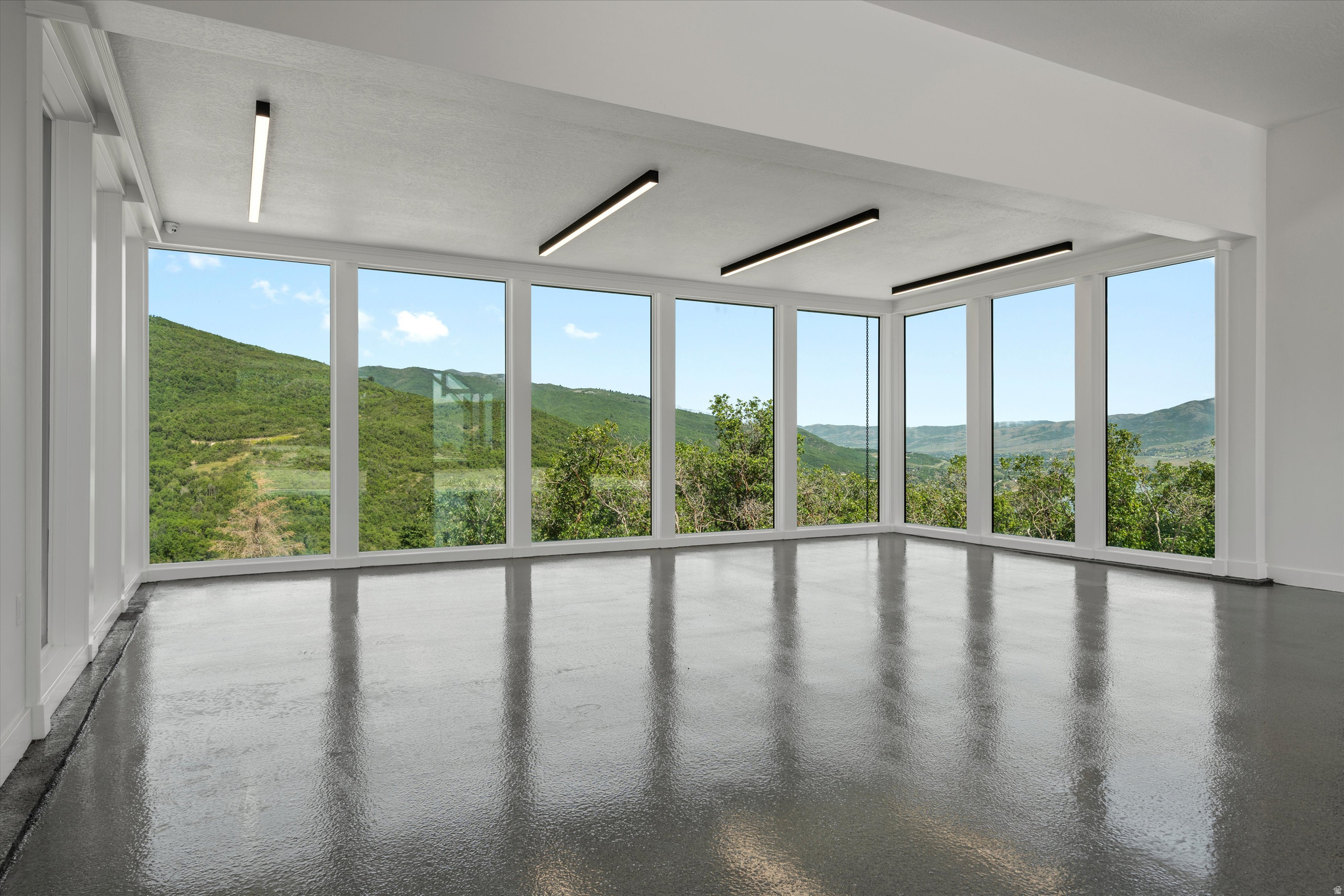 main property photo 114