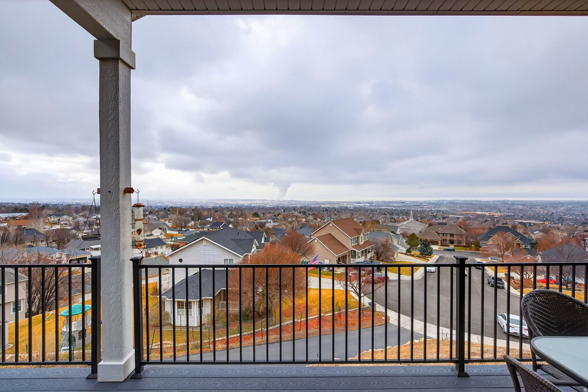 main property photo 44