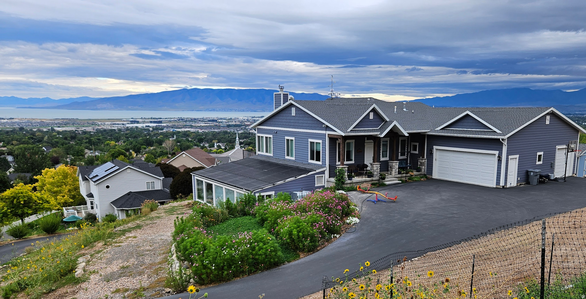 main property photo 8