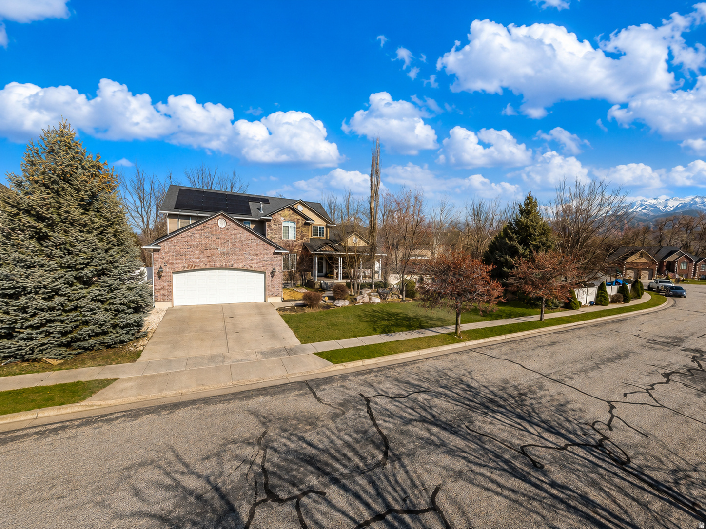 main property photo 43