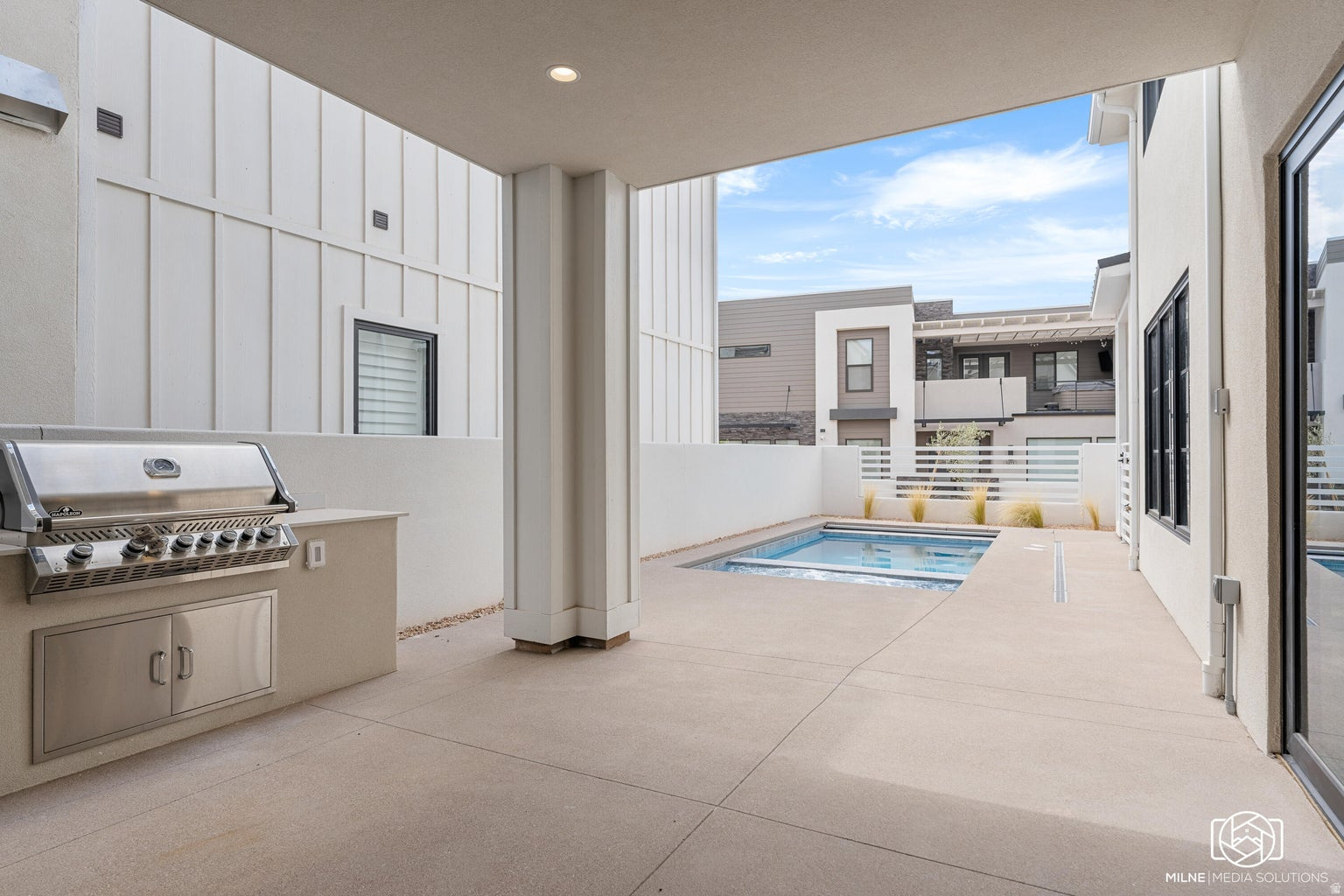 main property photo 72