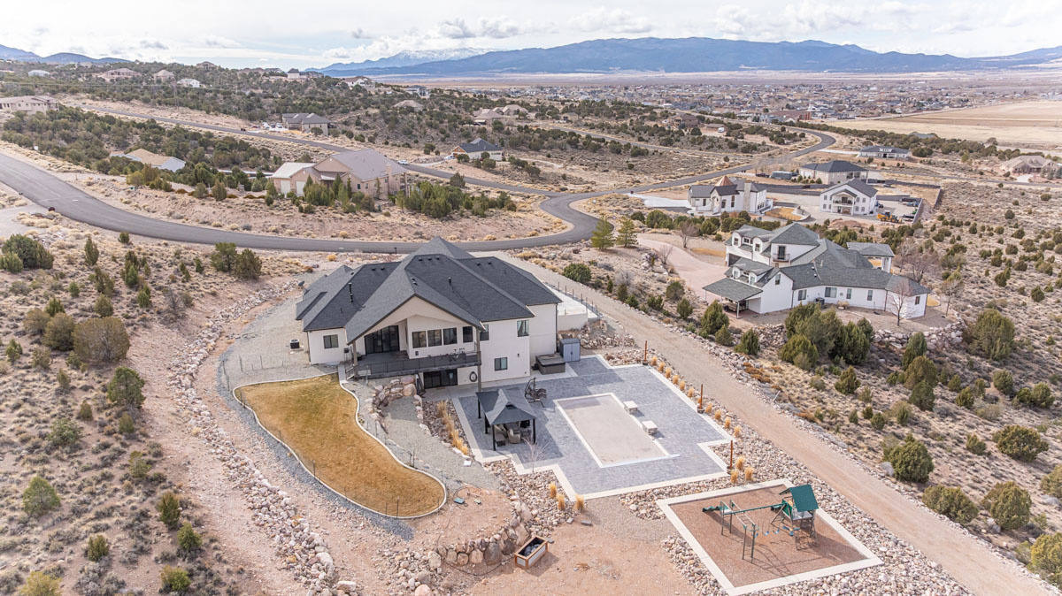 main property photo 46