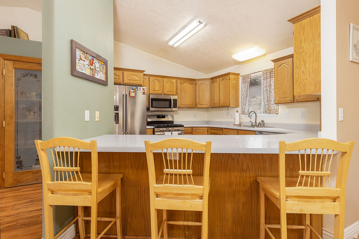 main property photo 8
