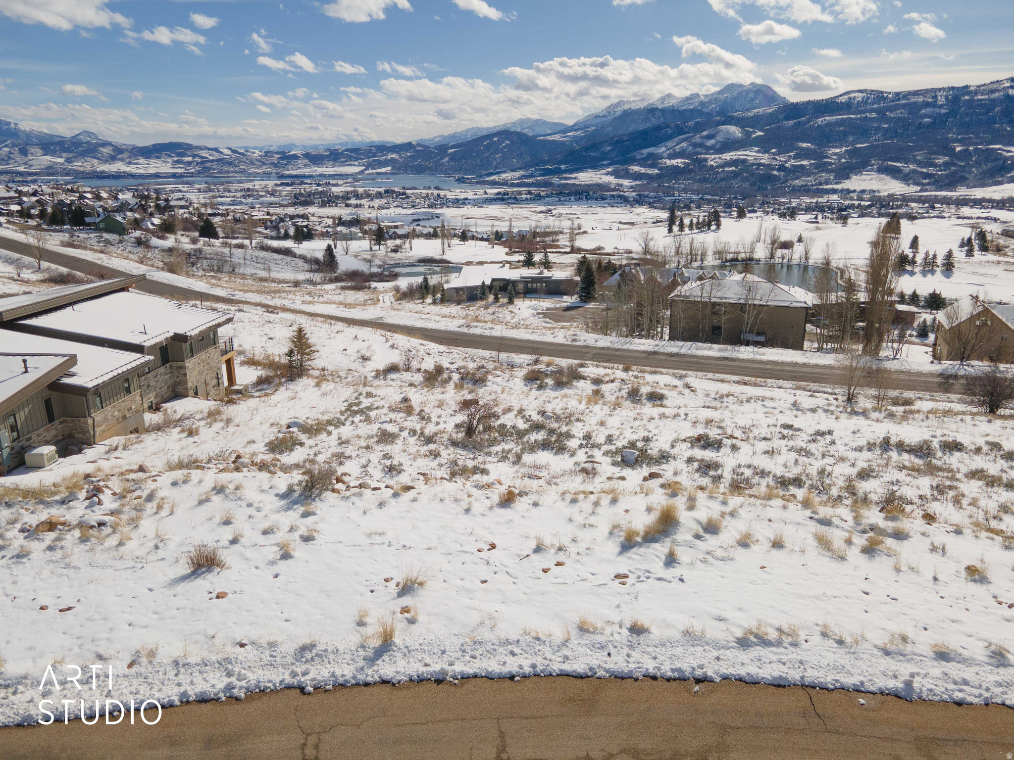 main property photo 14