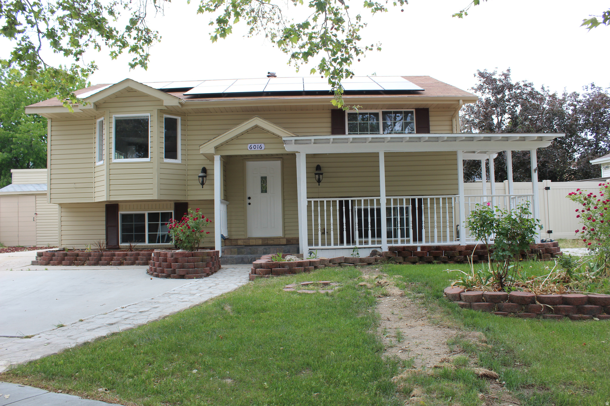 main property photo 19