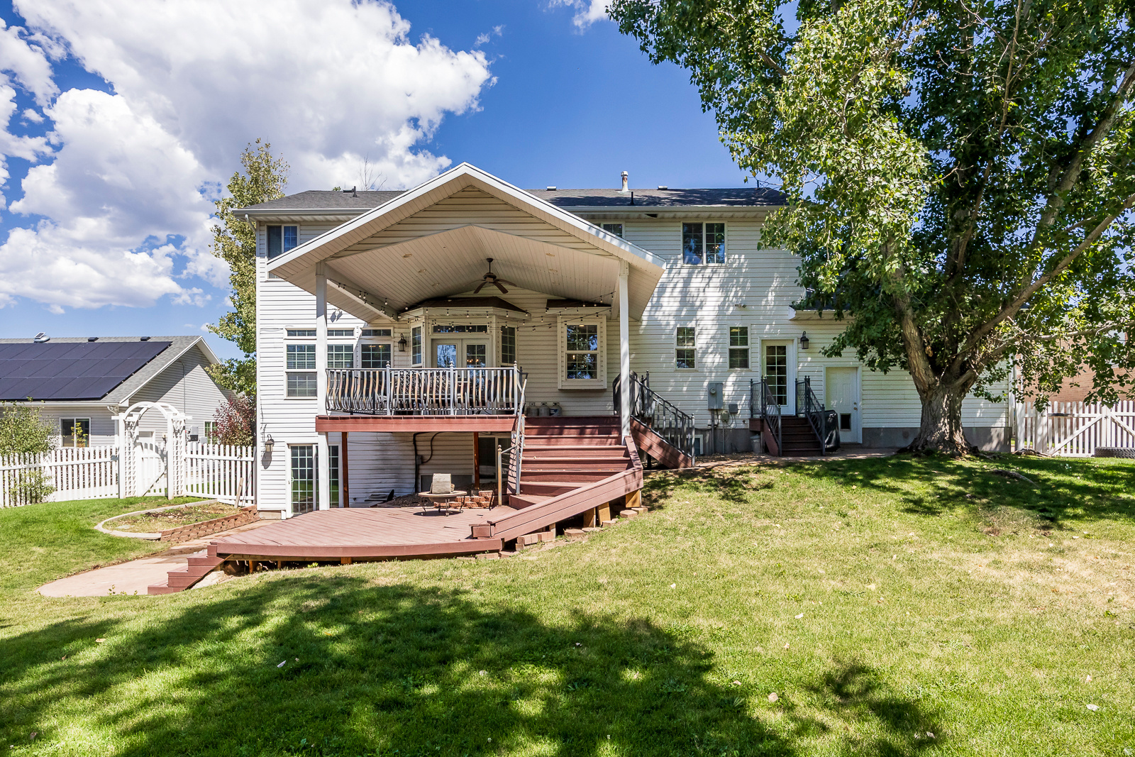main property photo 47