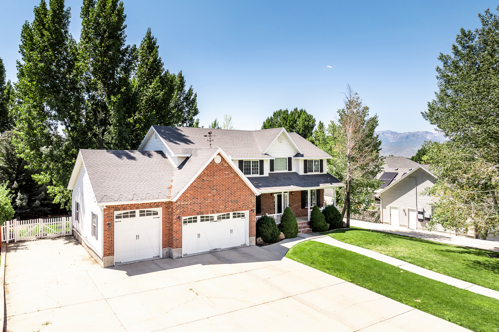 main property photo 54