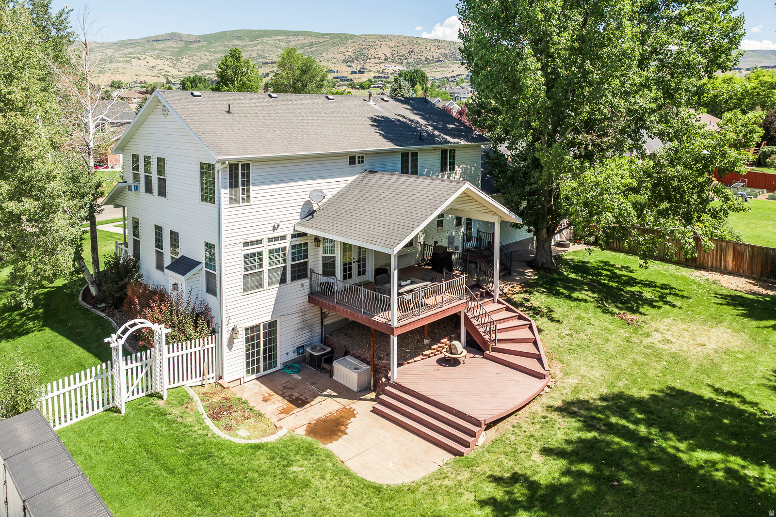 main property photo 58