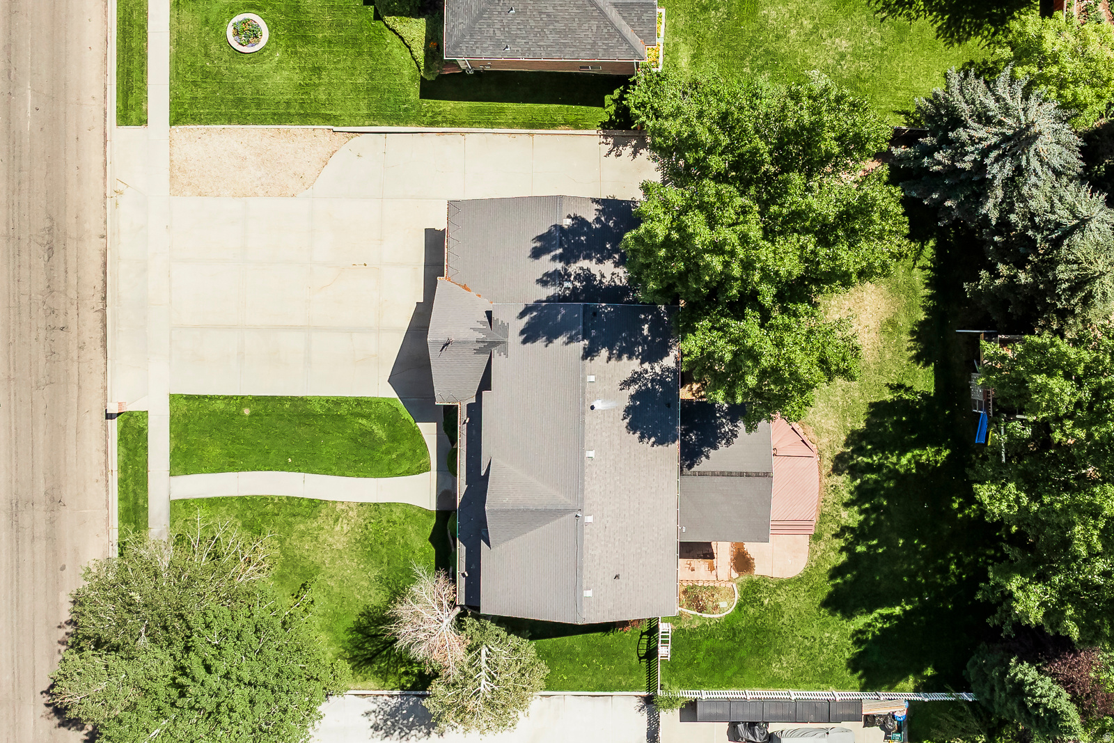 main property photo 66