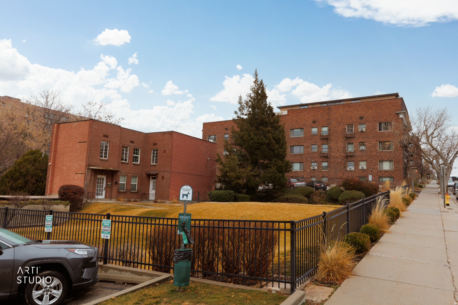 main property photo 19