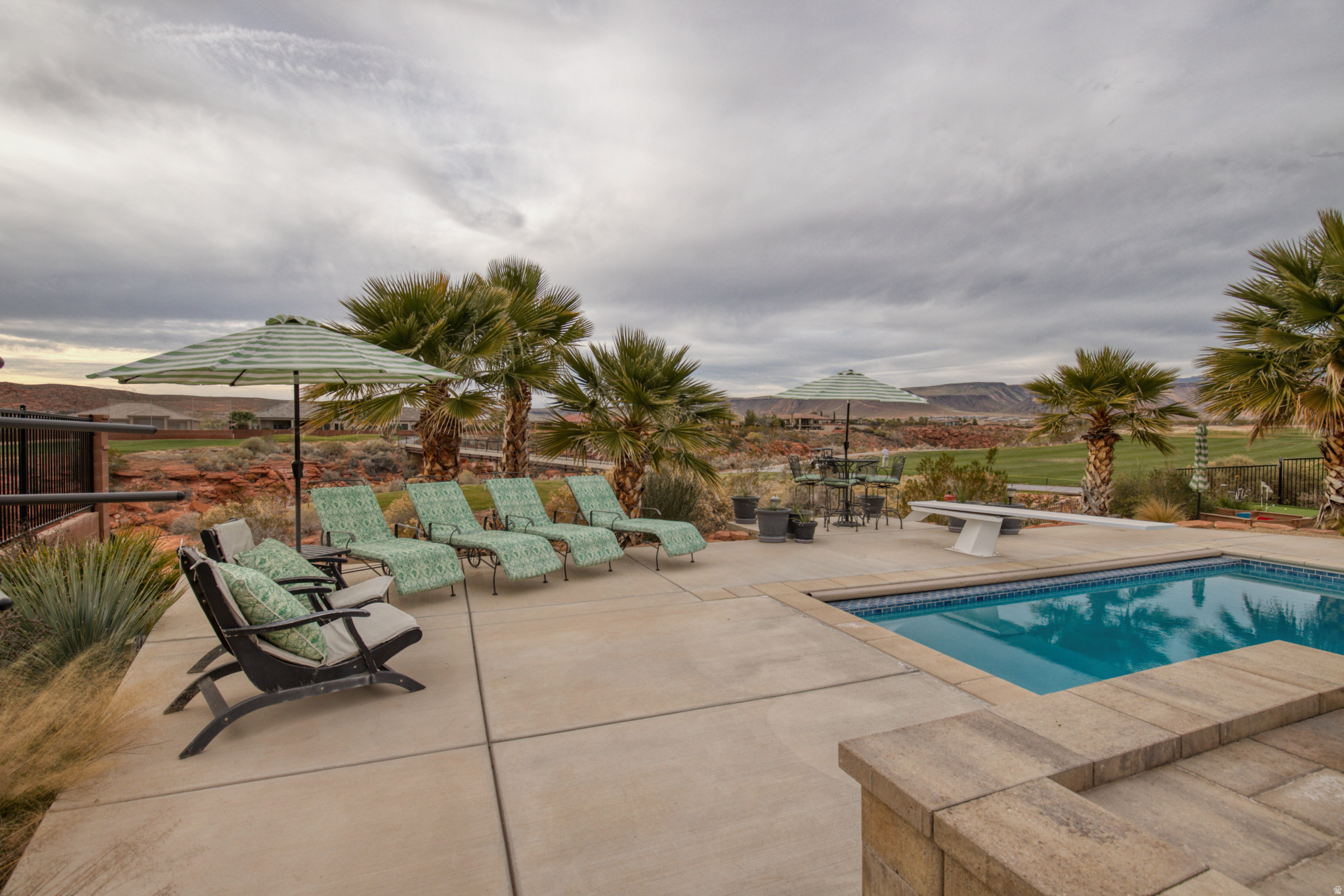 main property photo 59