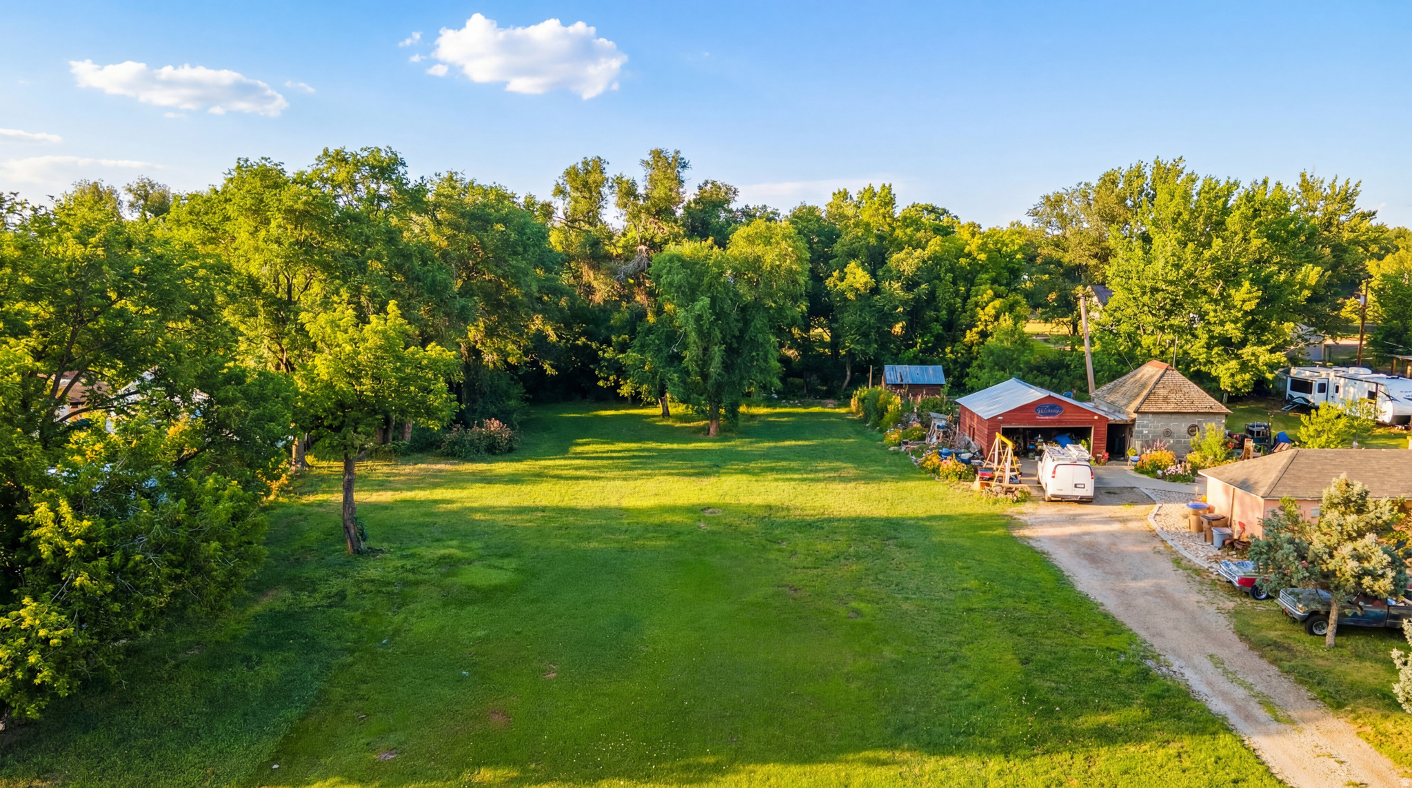 main property photo 7