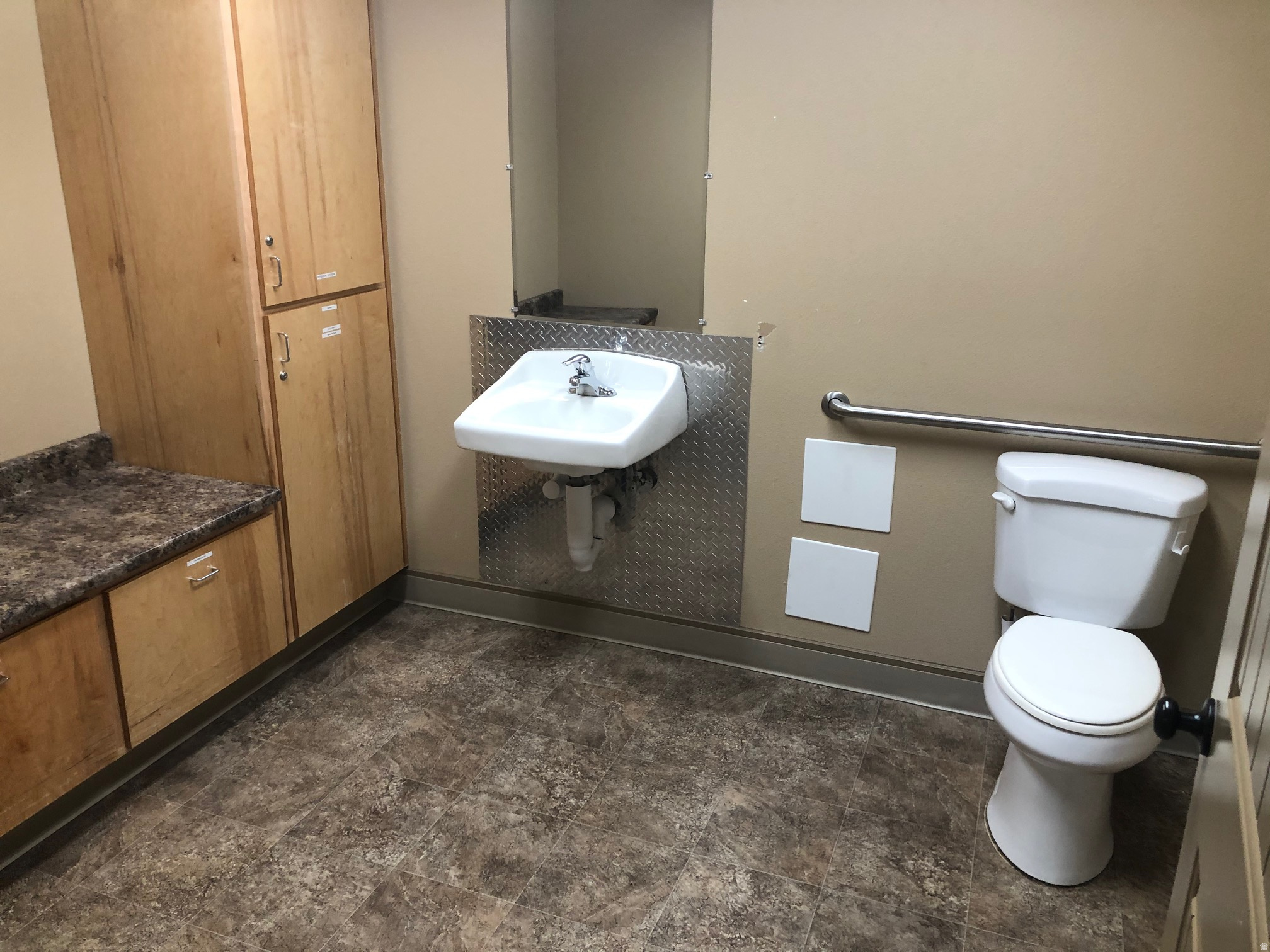 main property photo 20