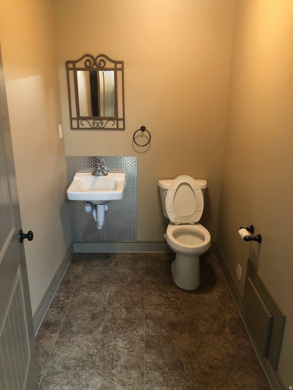 main property photo 21