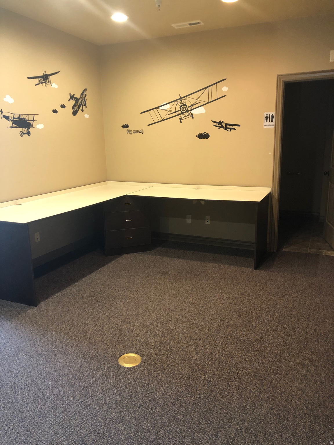 main property photo 25