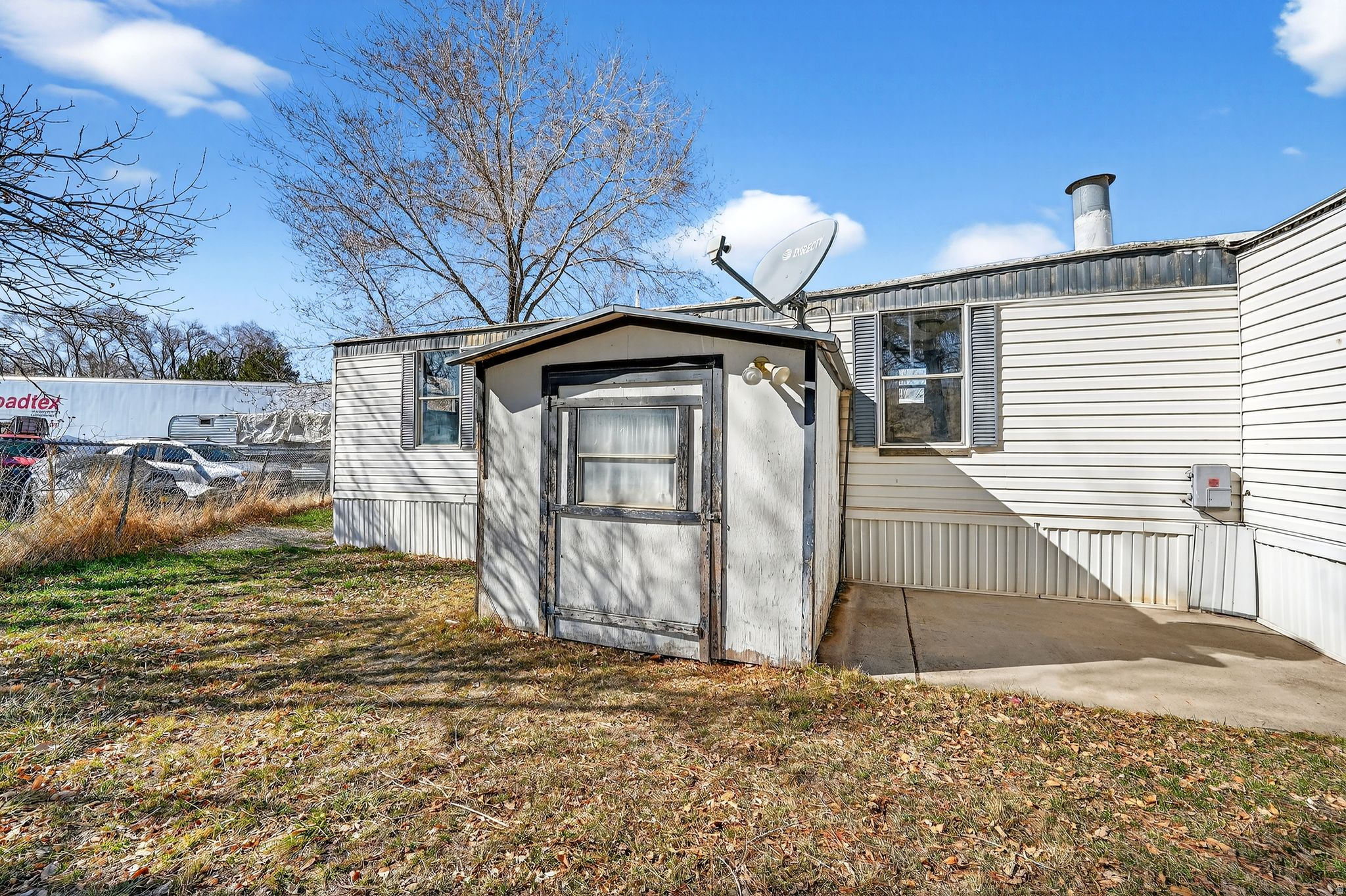 main property photo 19
