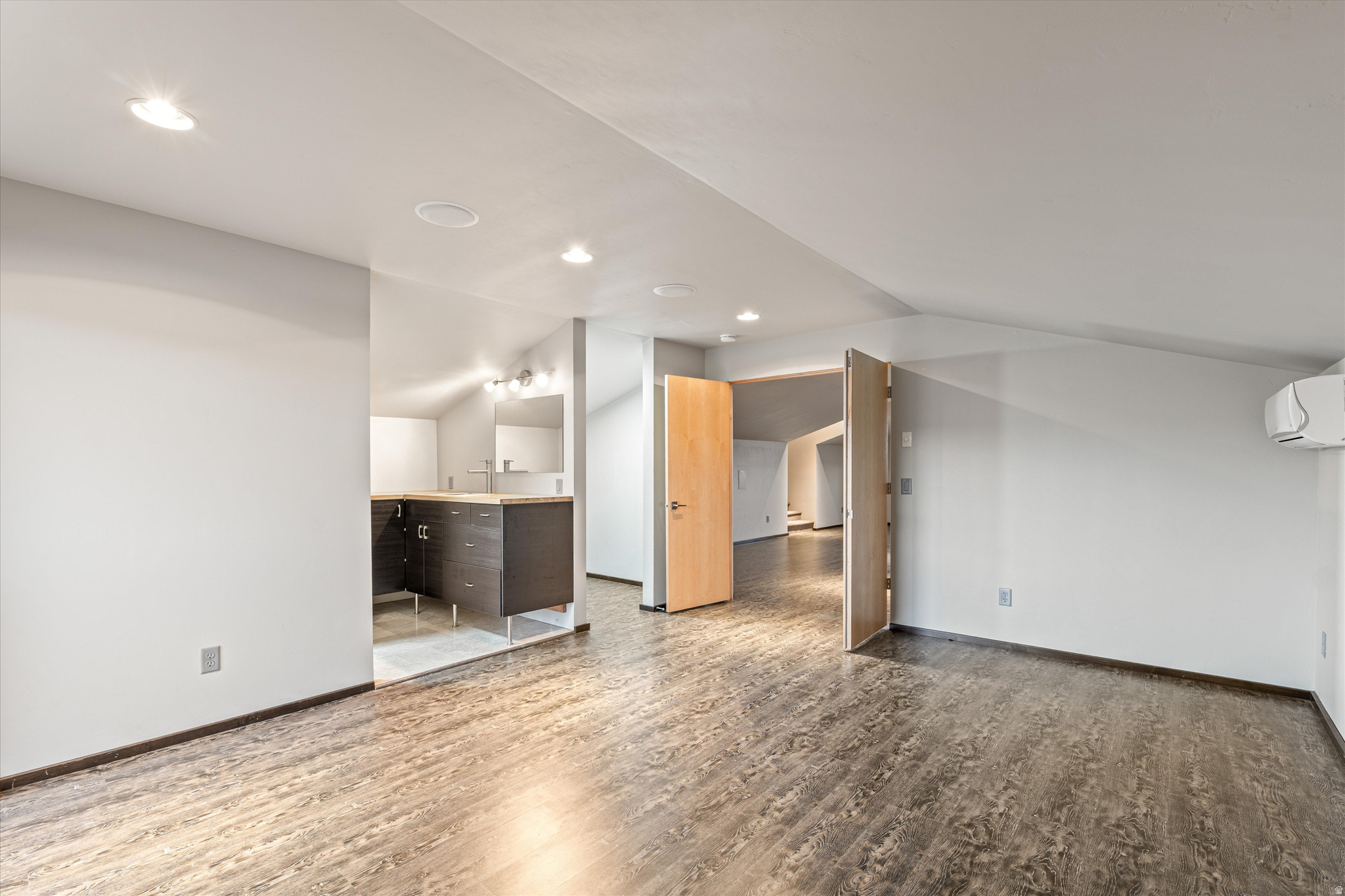 main property photo 65