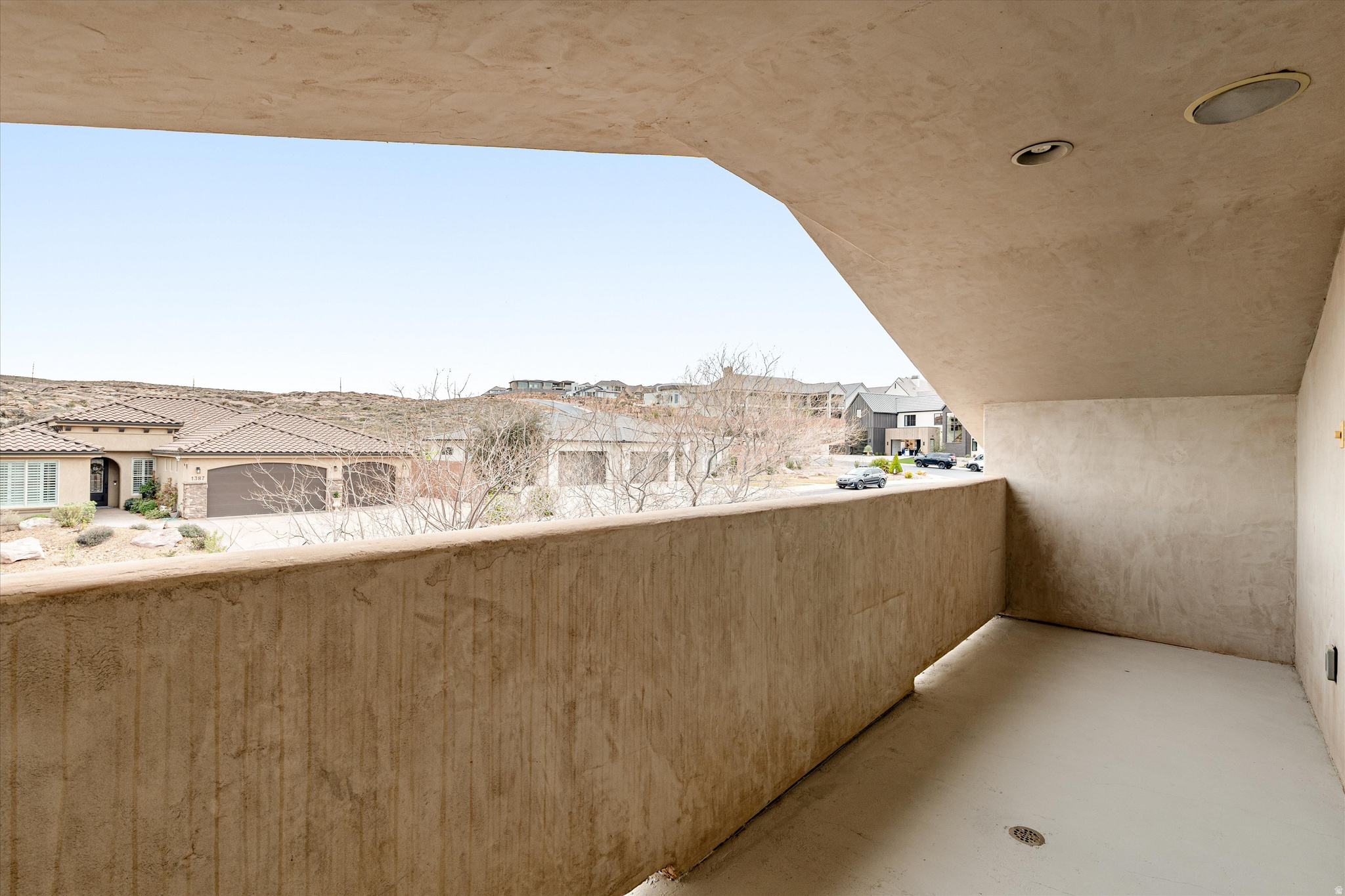 main property photo 70