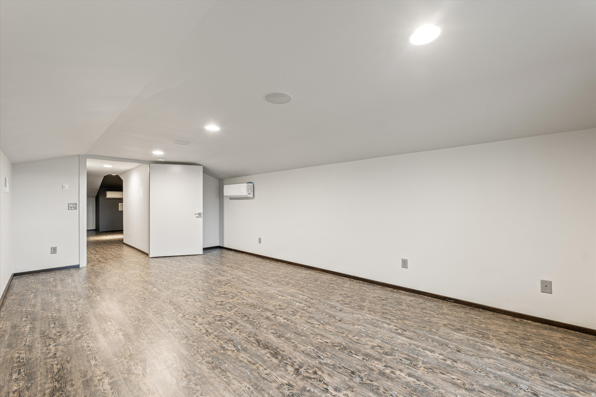 main property photo 76