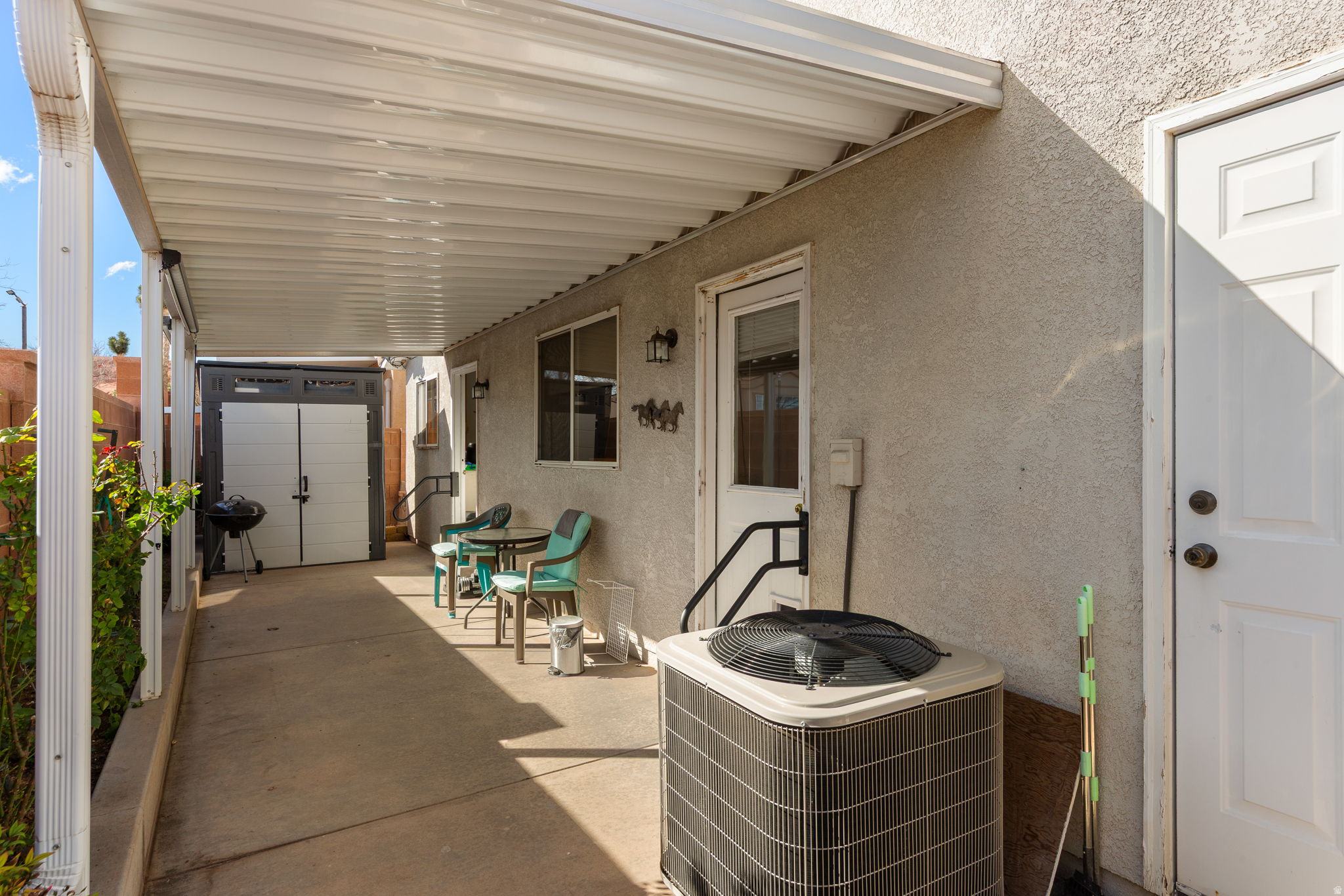 main property photo 20