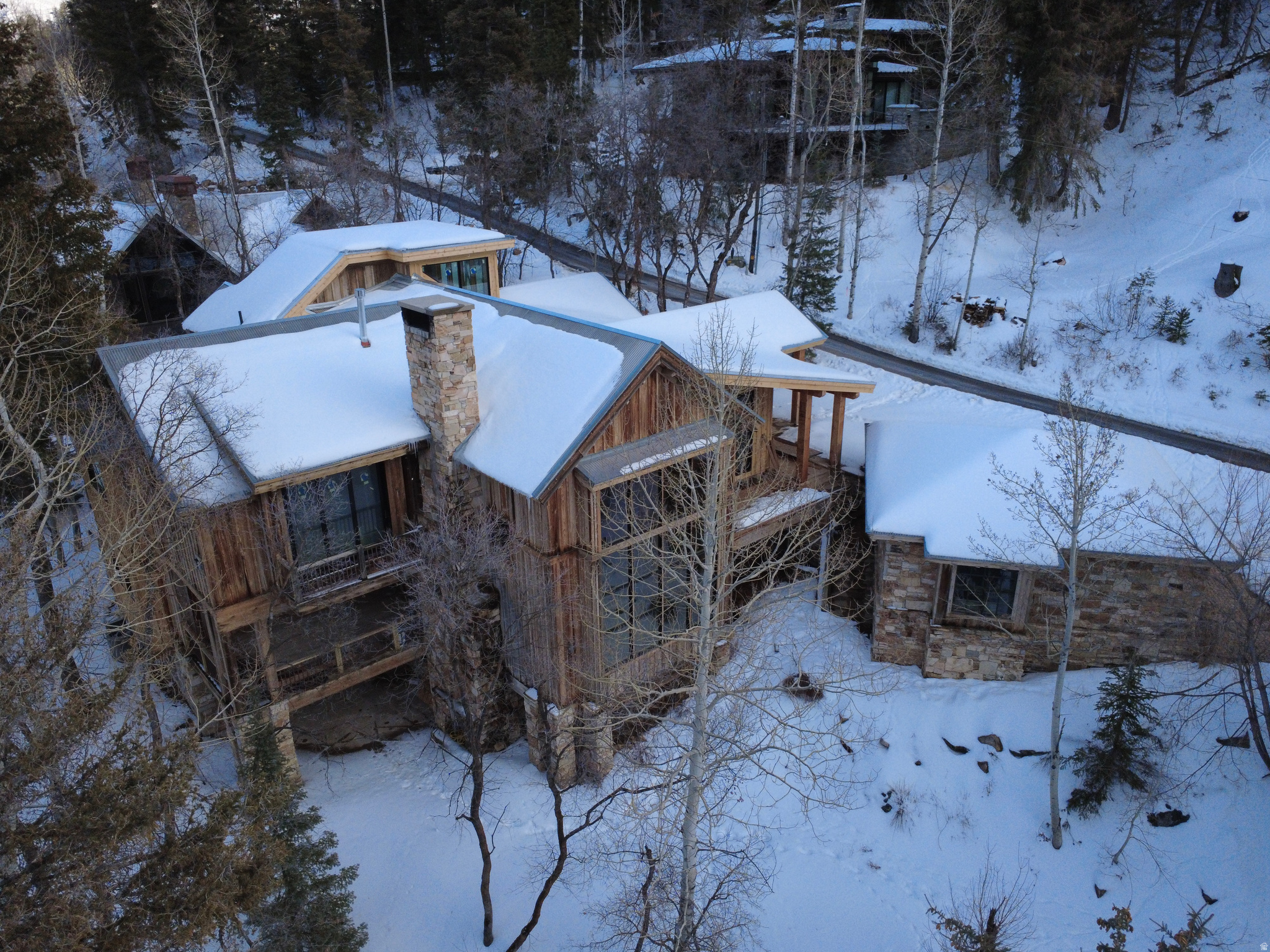 main property photo 19