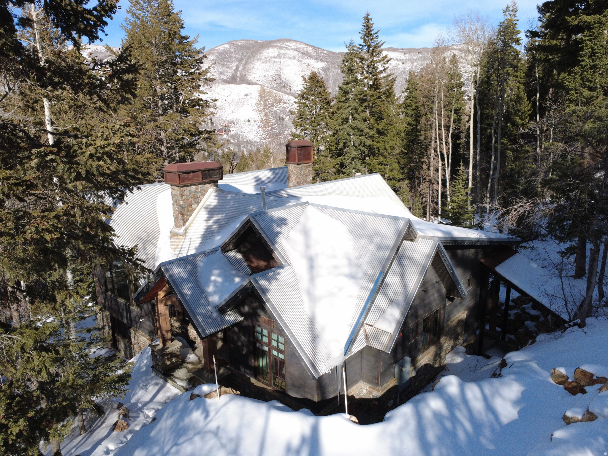main property photo 23