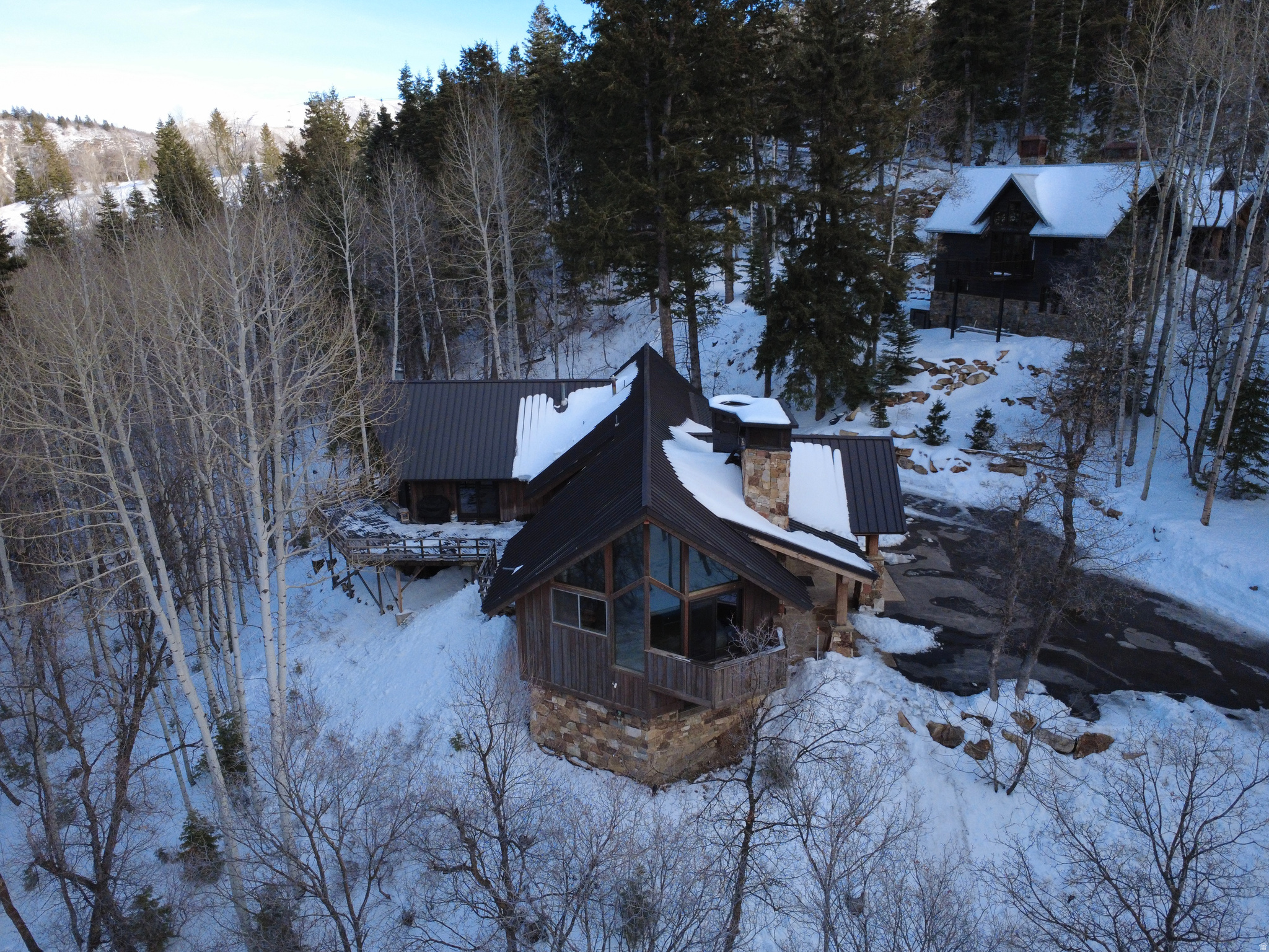main property photo 40