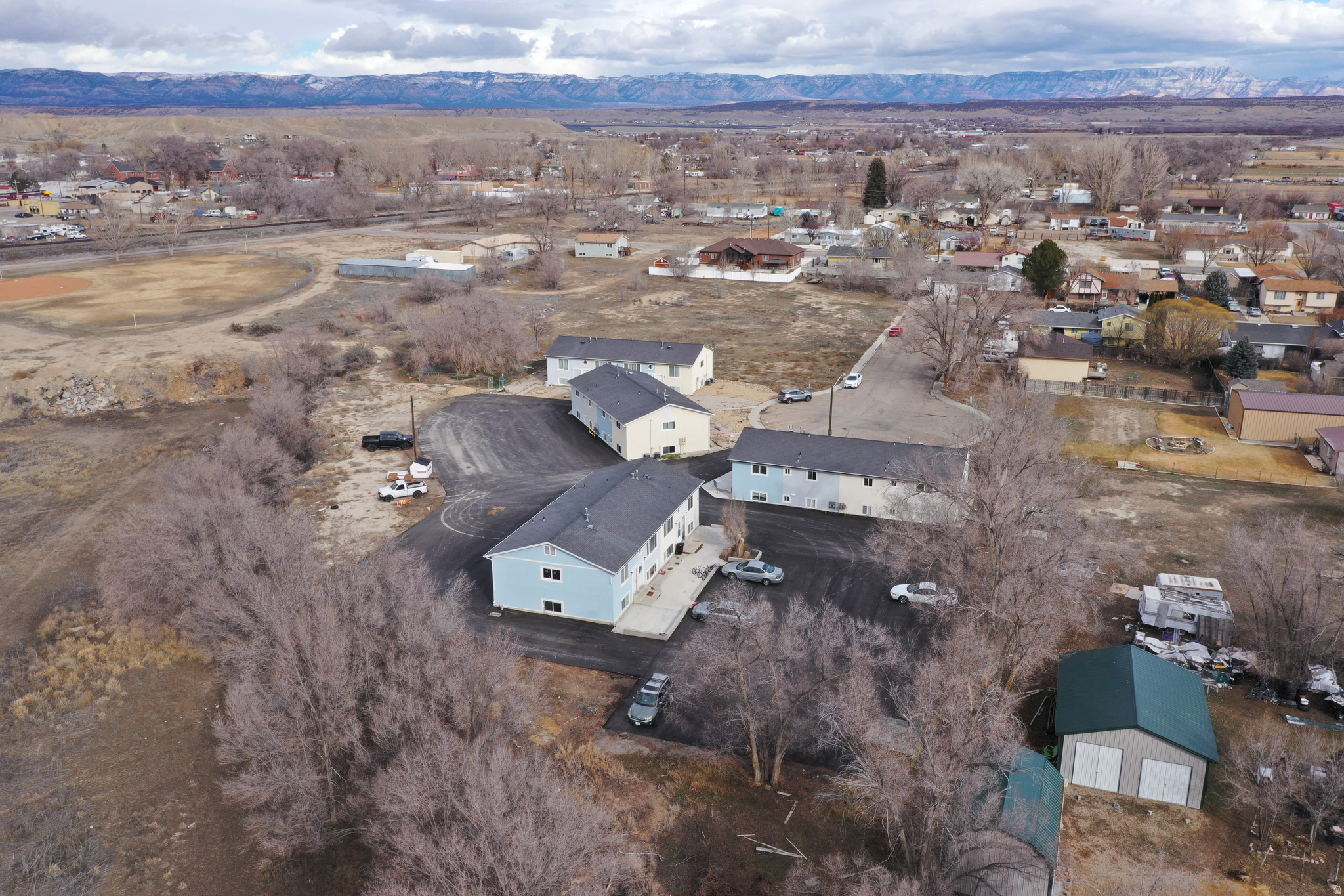 main property photo 2