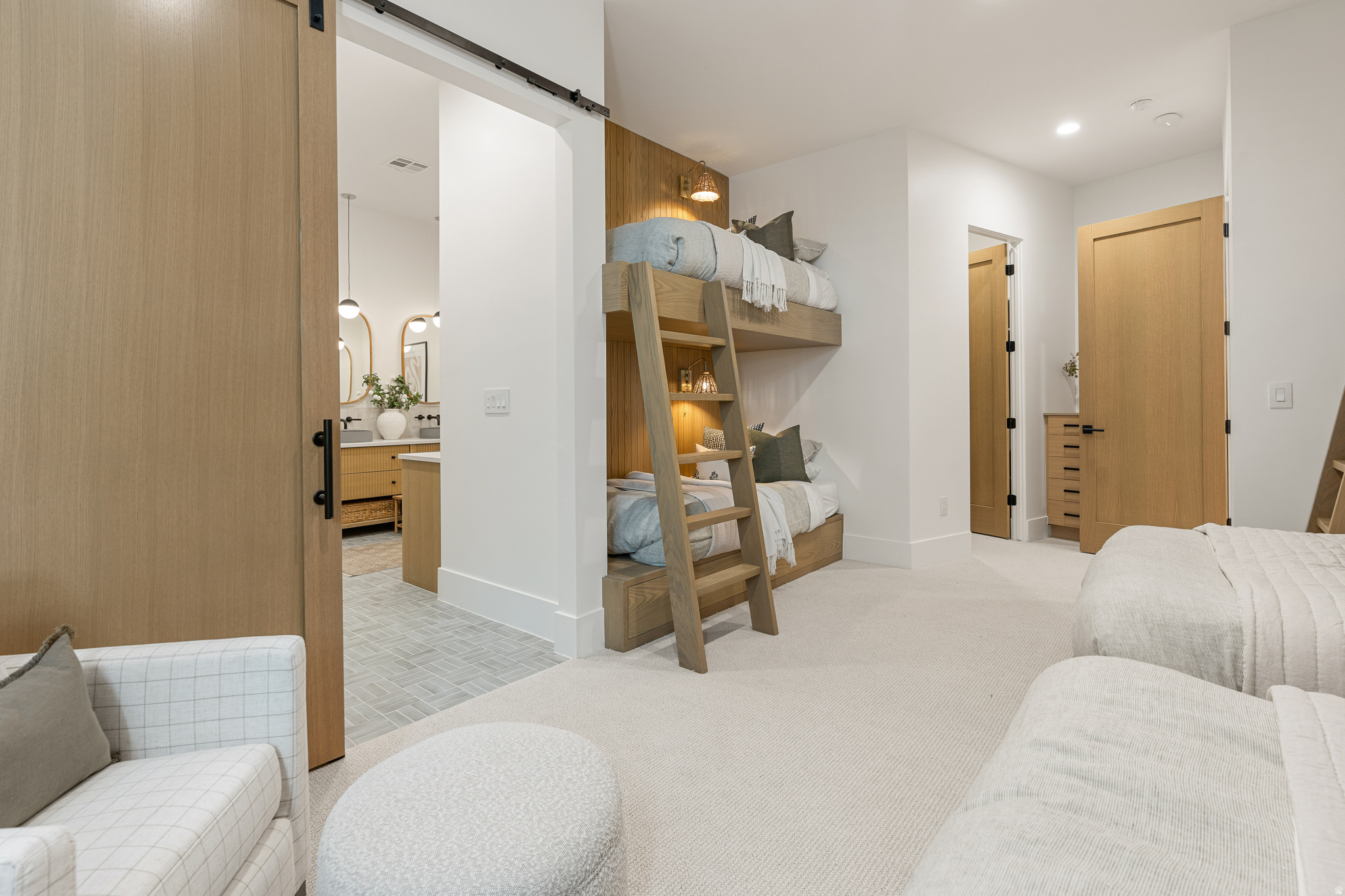 main property photo 111