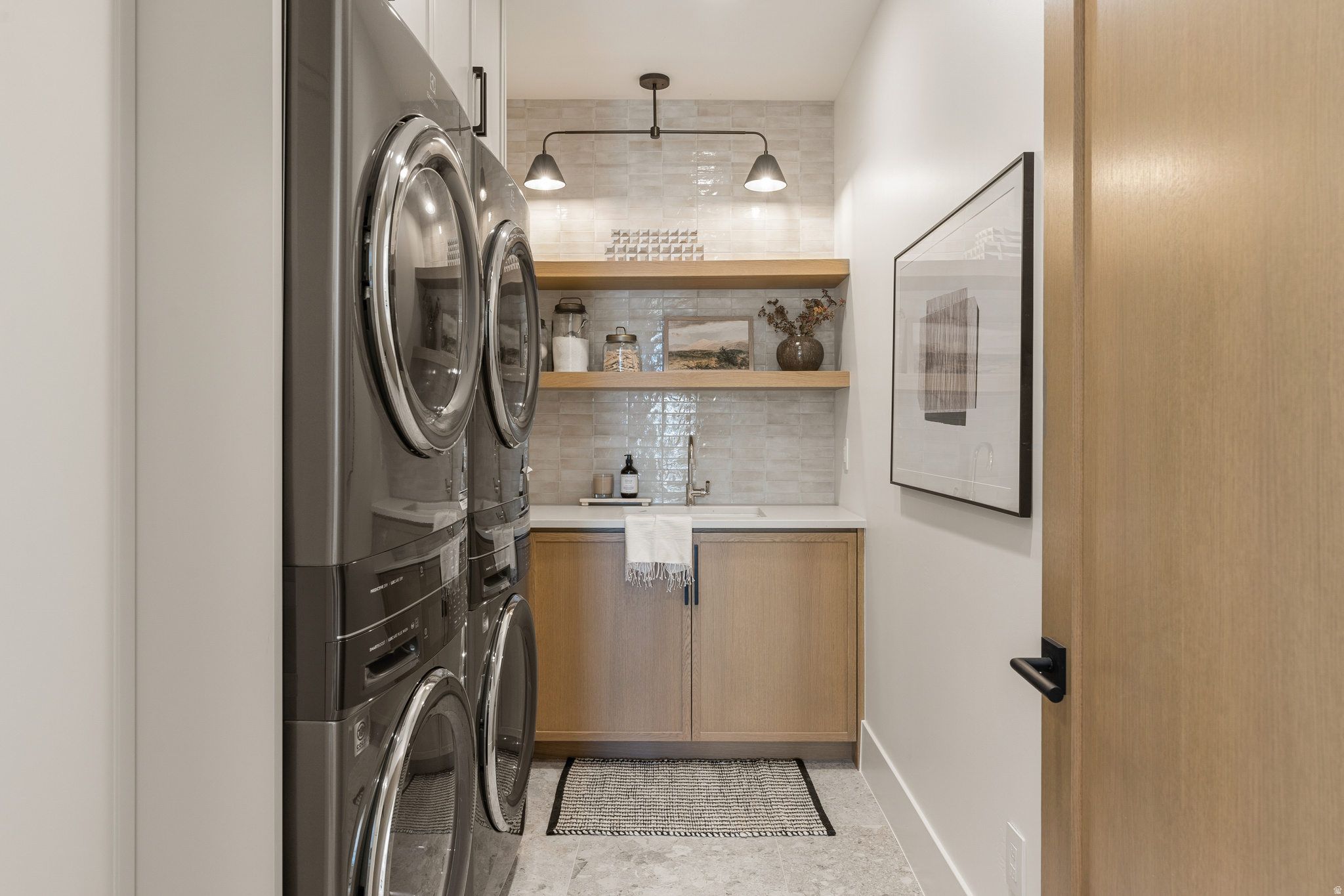 main property photo 86
