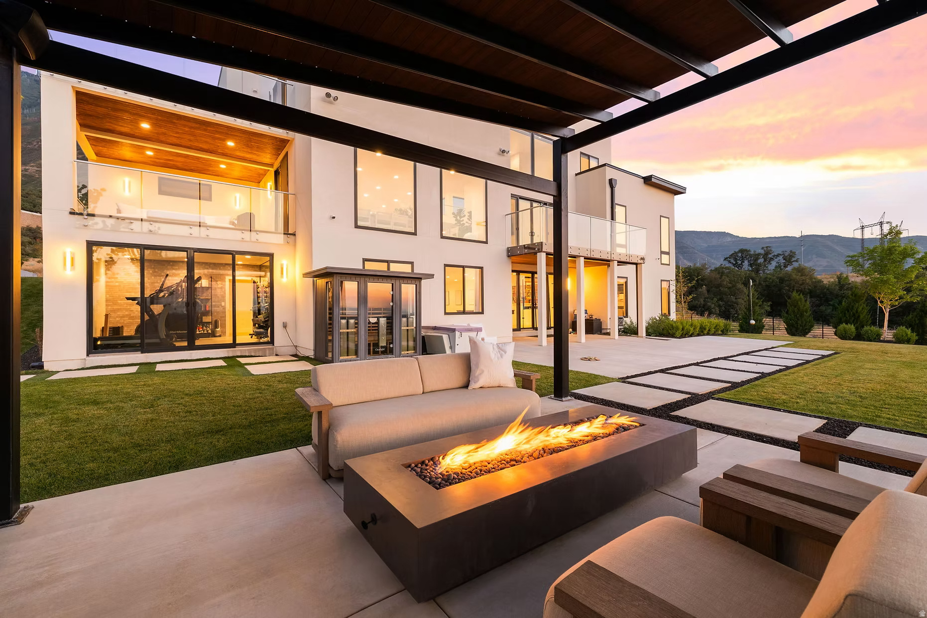 main property photo 66