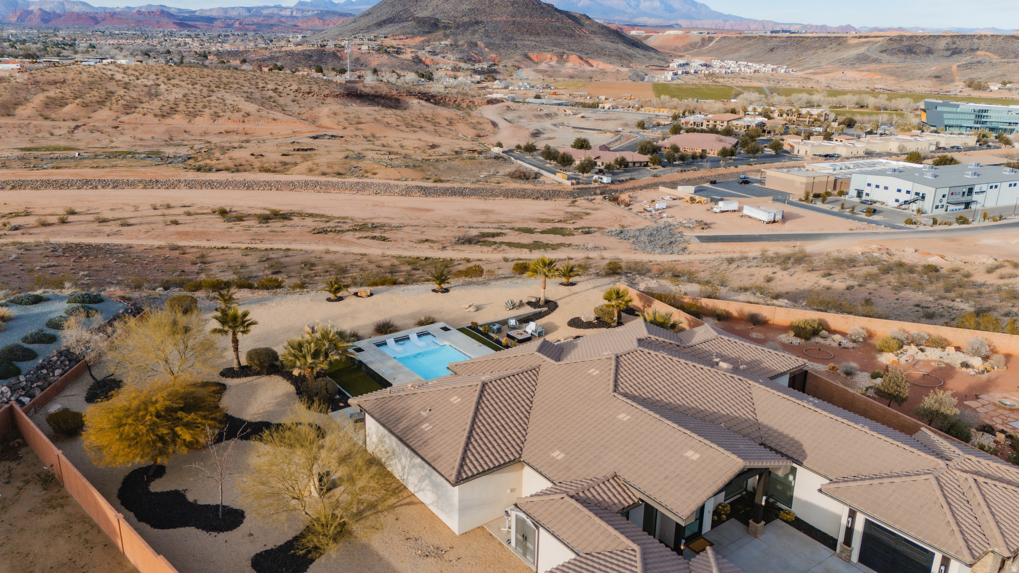 main property photo 70