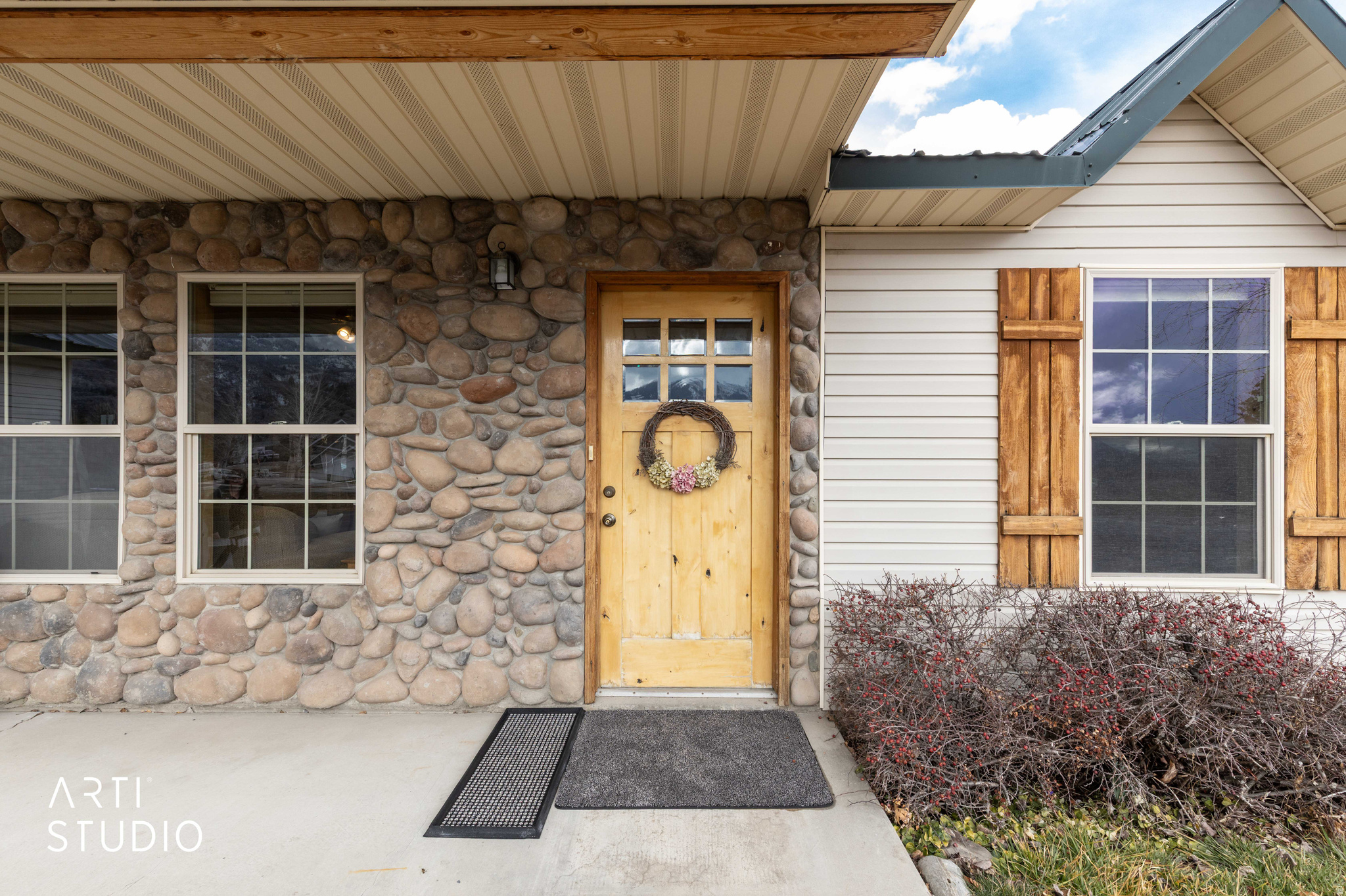 main property photo 17