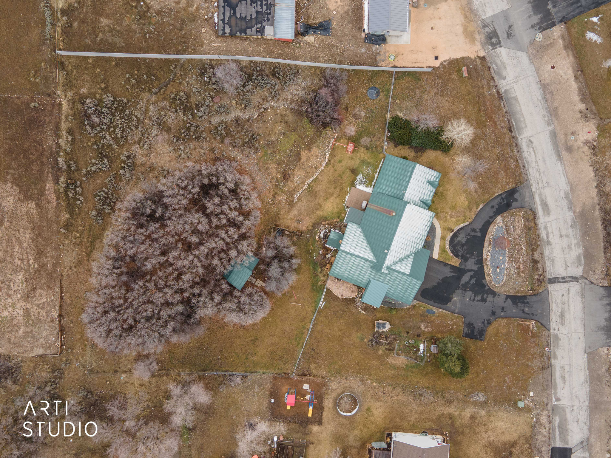 main property photo 51