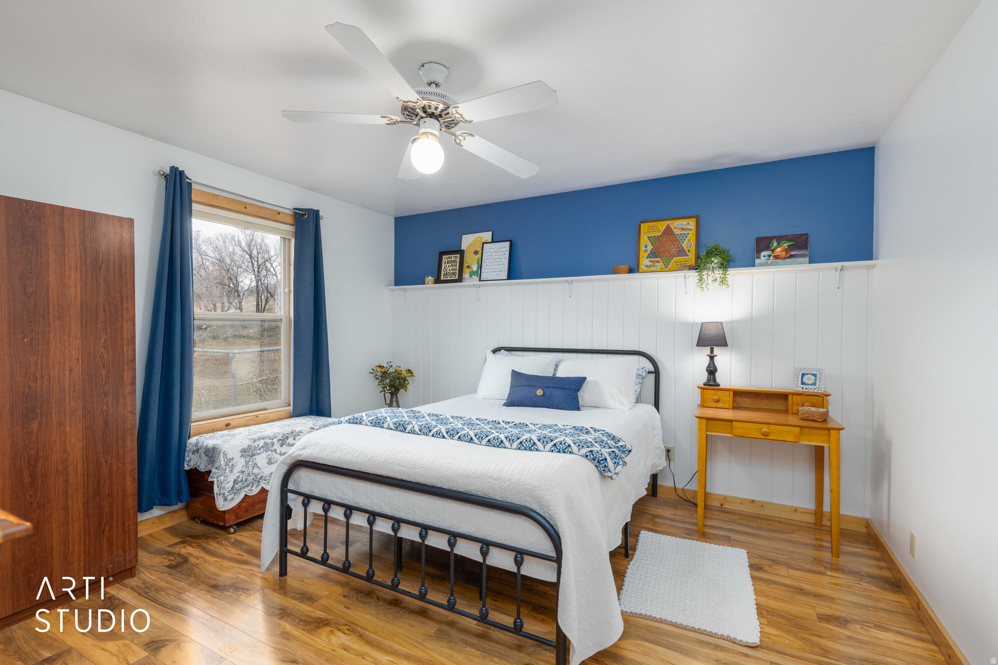 main property photo 8